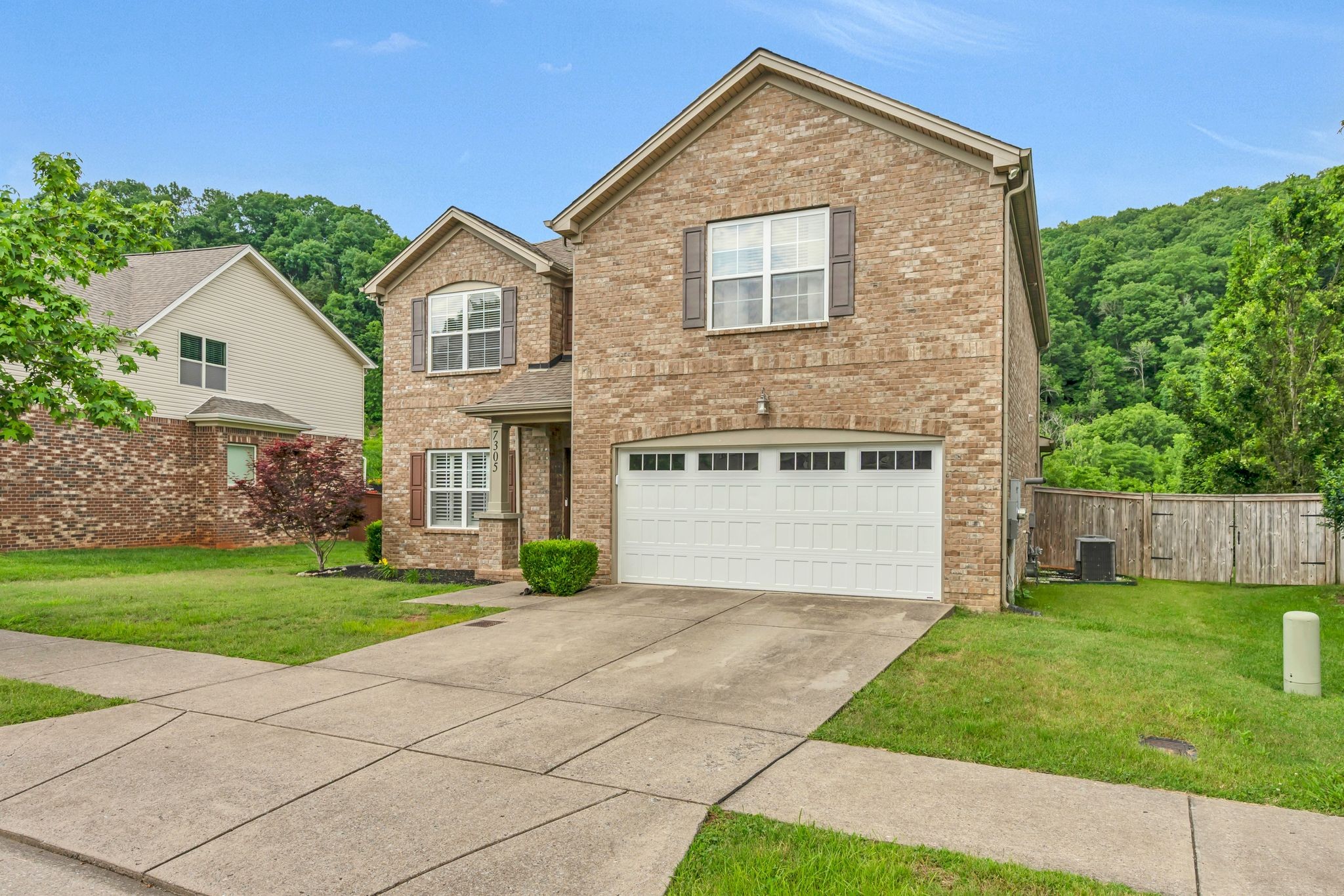 7305 Riverfront Dr