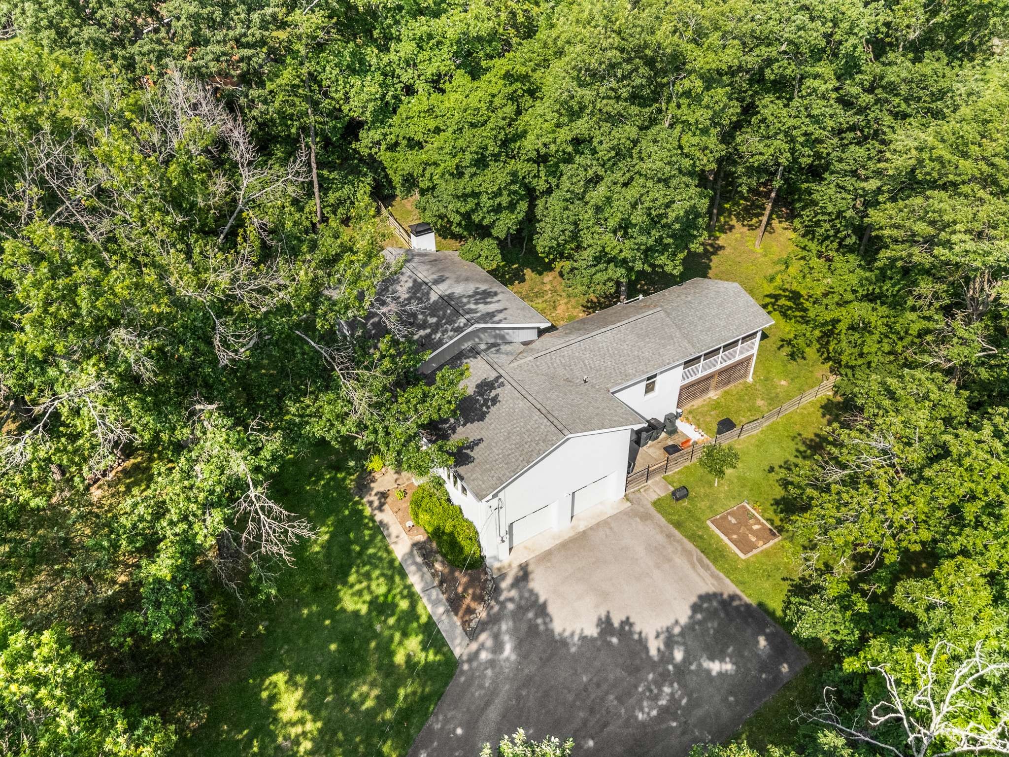 6473 Fleetwood Dr