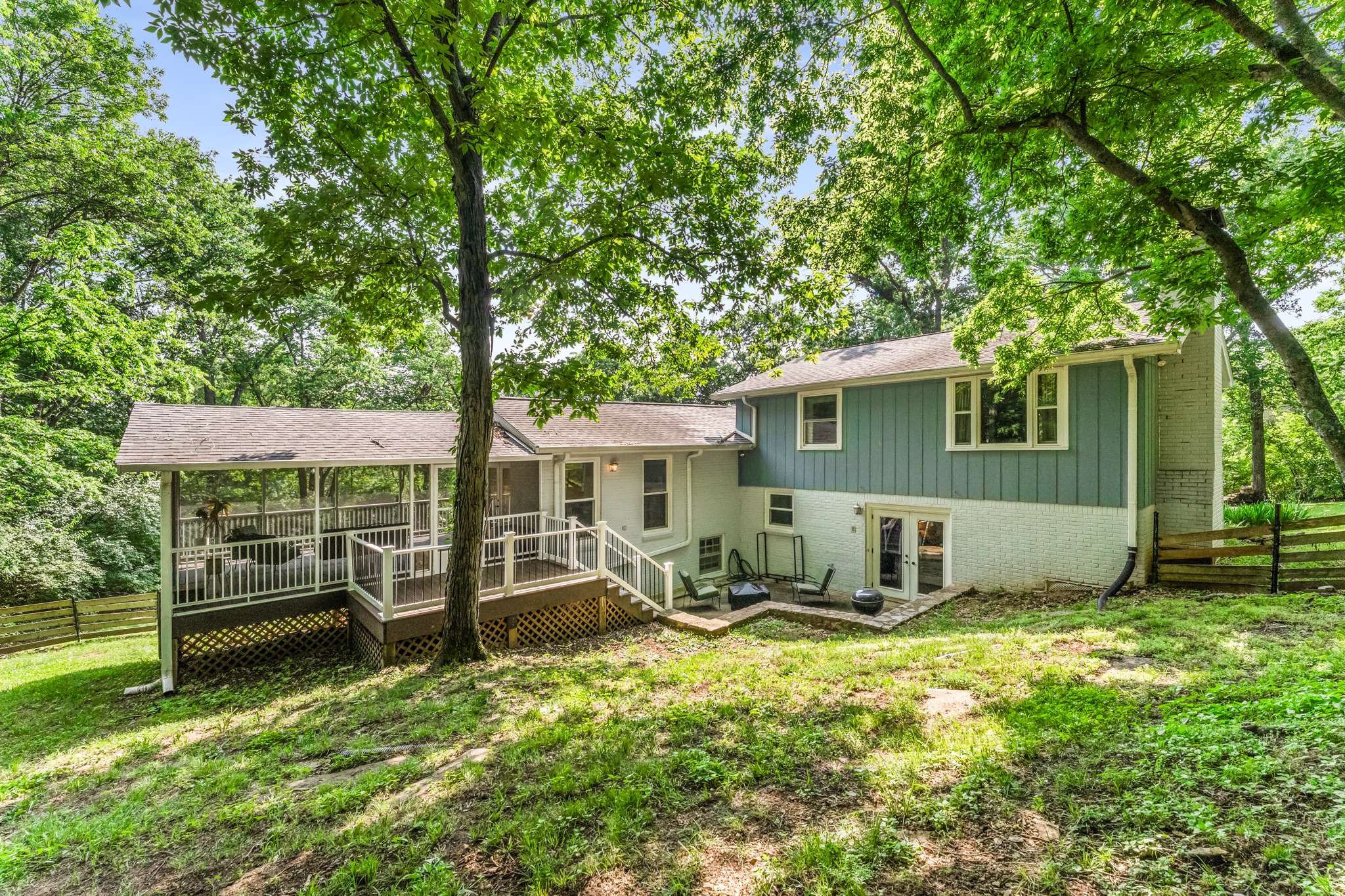 6473 Fleetwood Dr