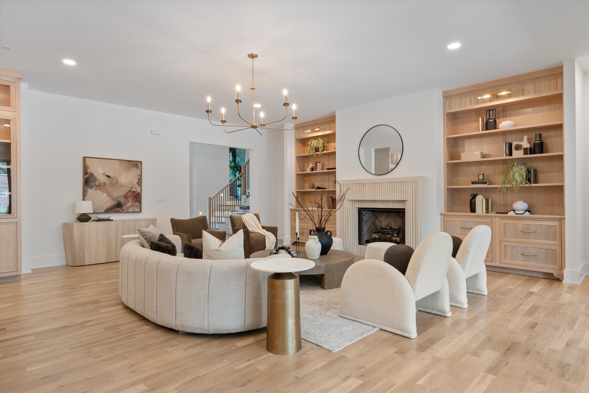 921 Marengo Ln
