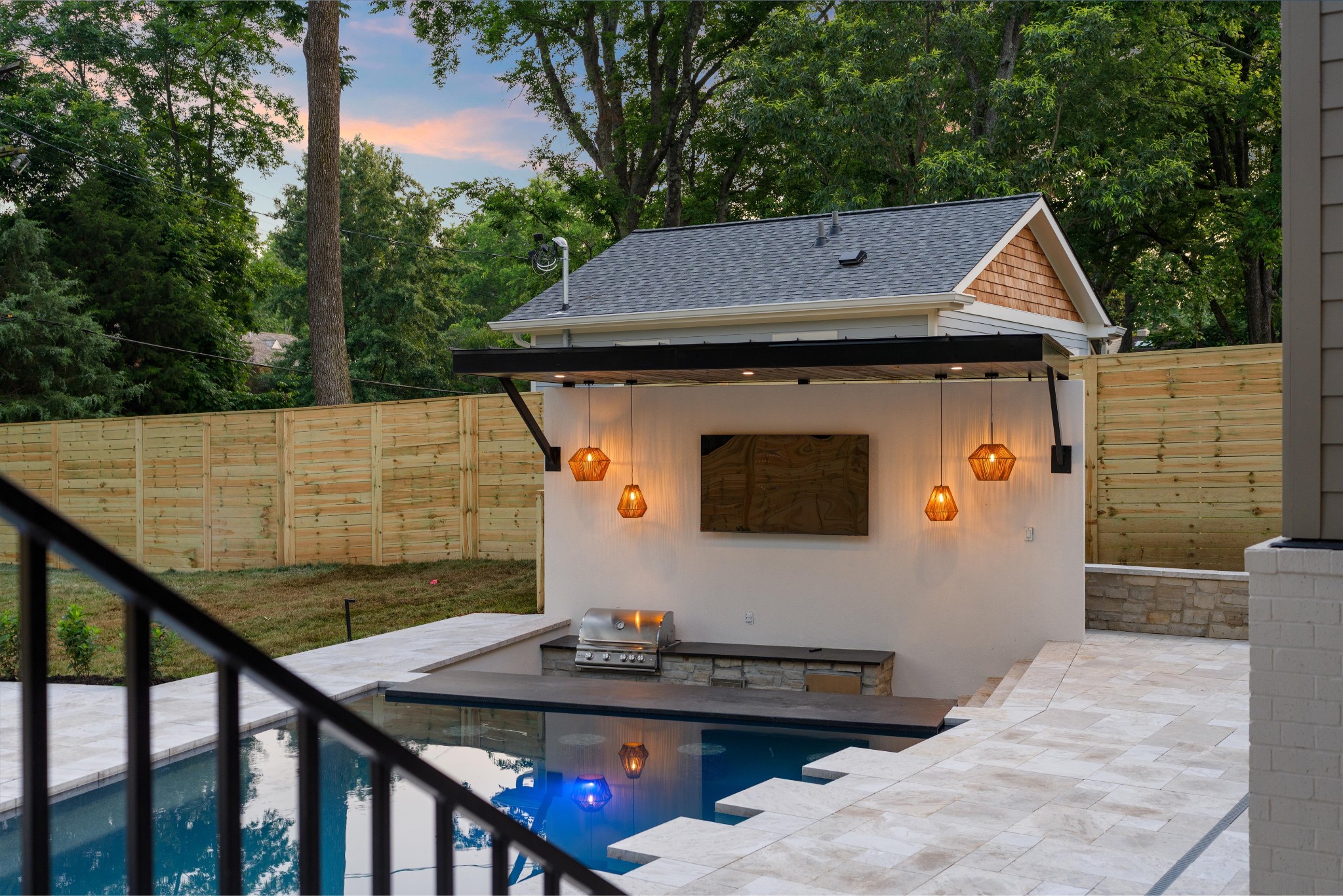 921 Marengo Ln