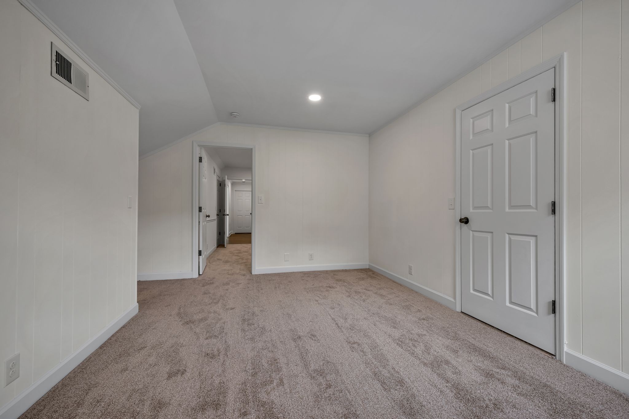 4 Foxhall Close
