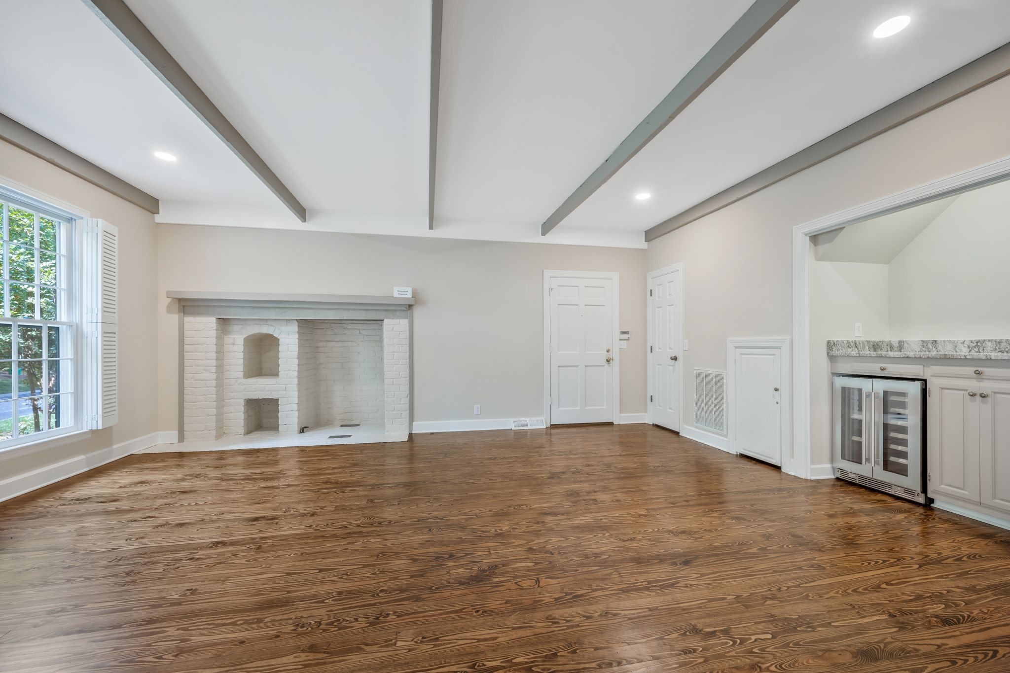4 Foxhall Close