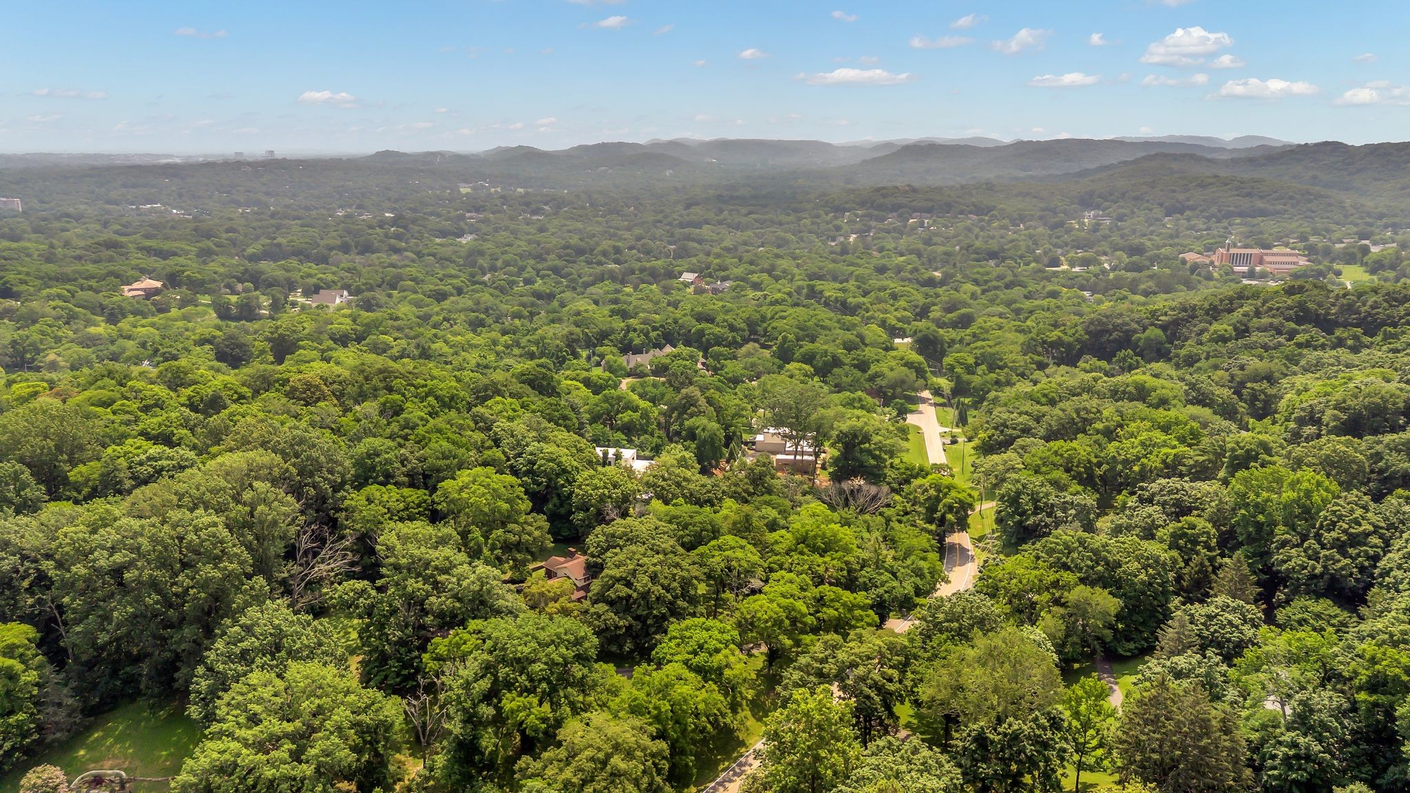208 Vaughns Gap Rd