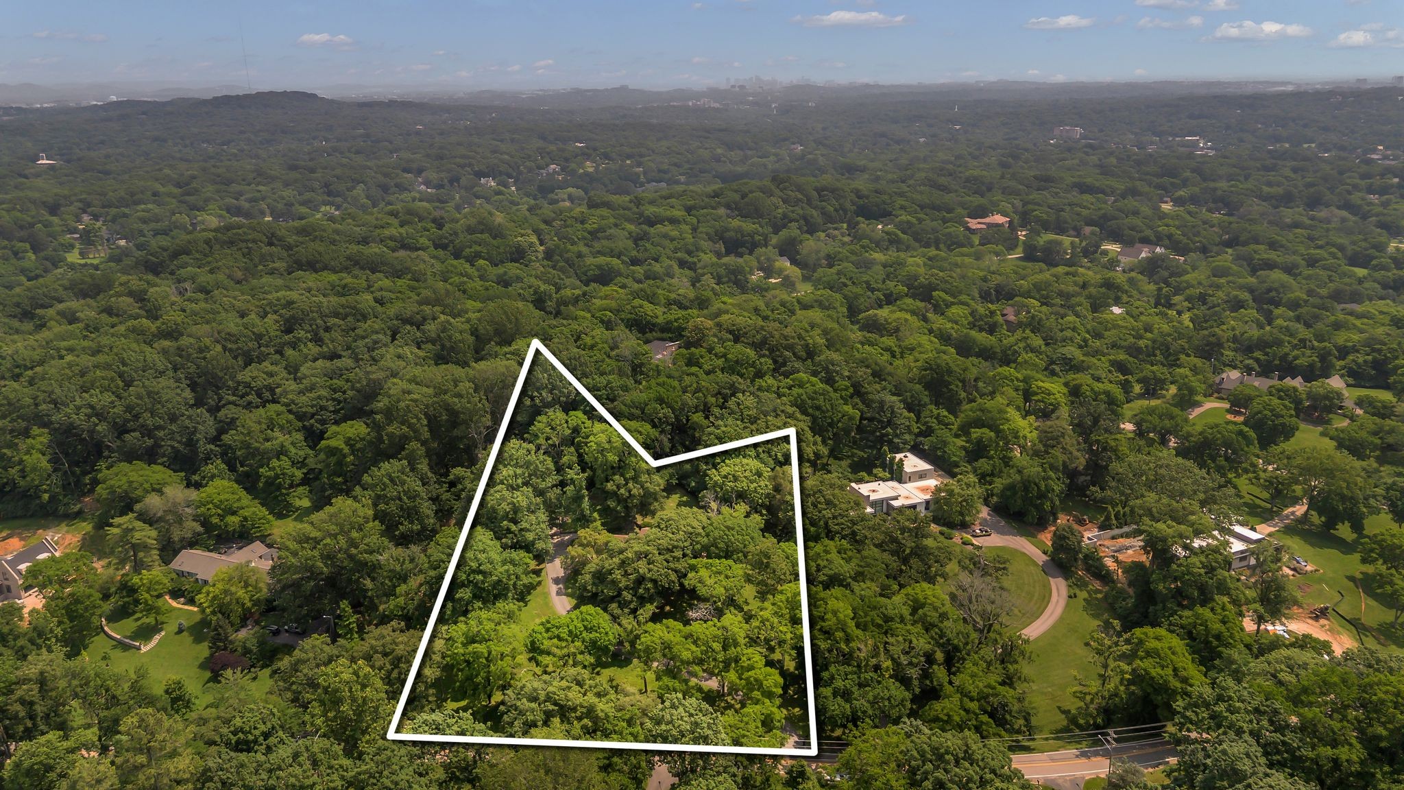 208 Vaughns Gap Rd