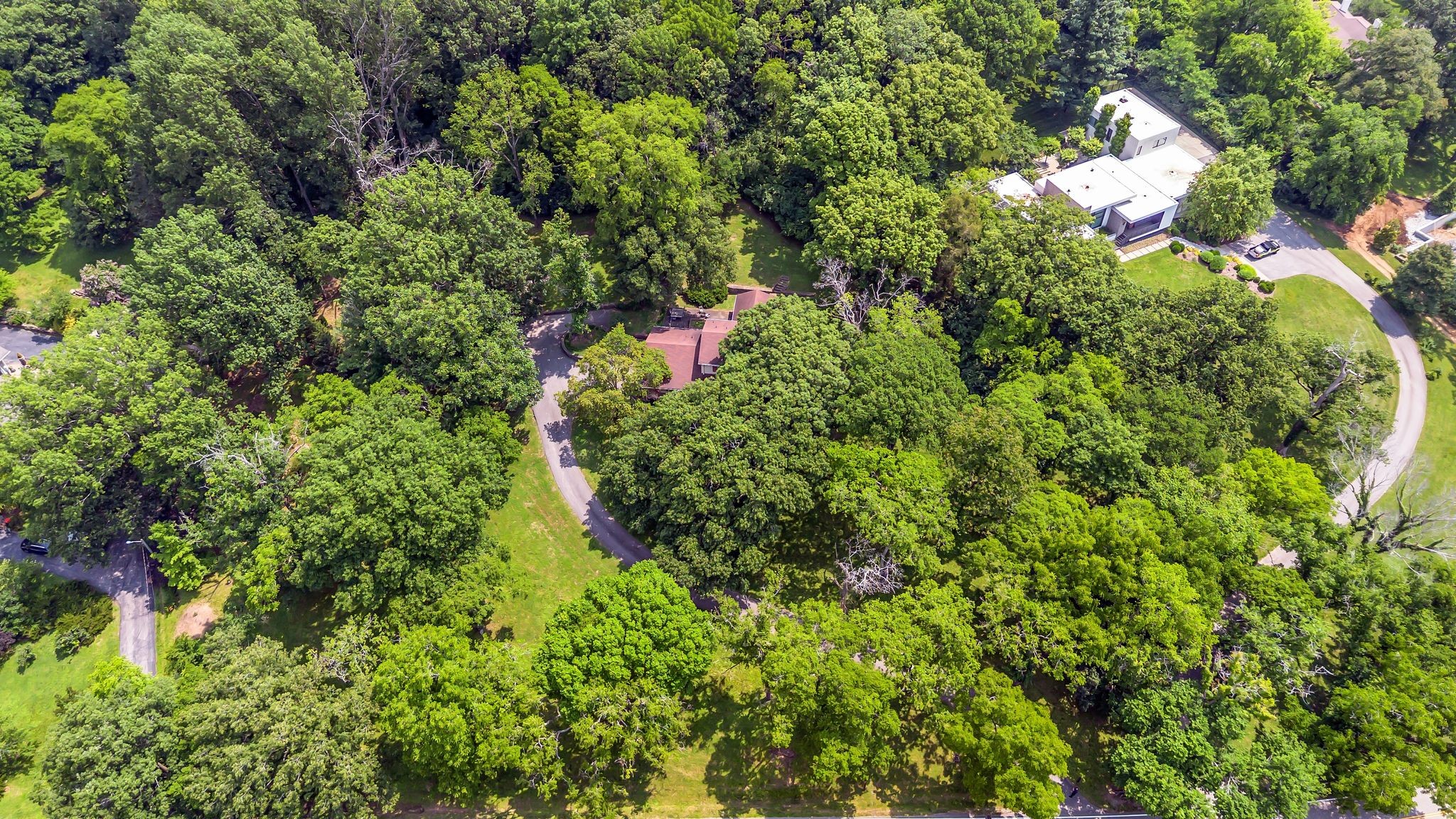 208 Vaughns Gap Rd