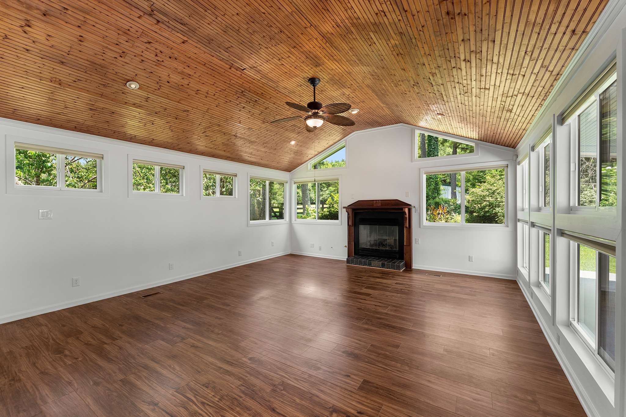 9563 S Harpeth Rd