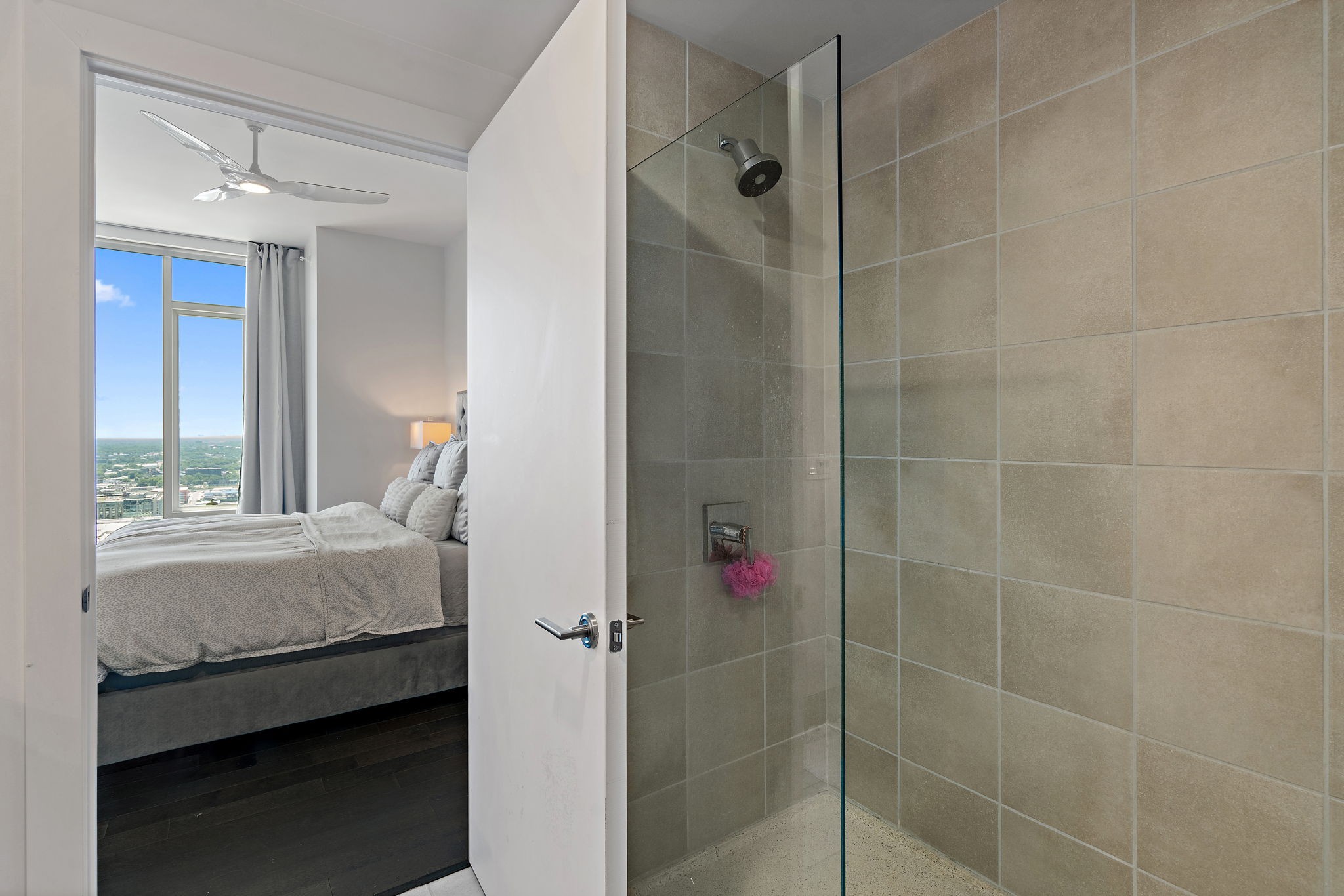 515 Church St Unit: 3408