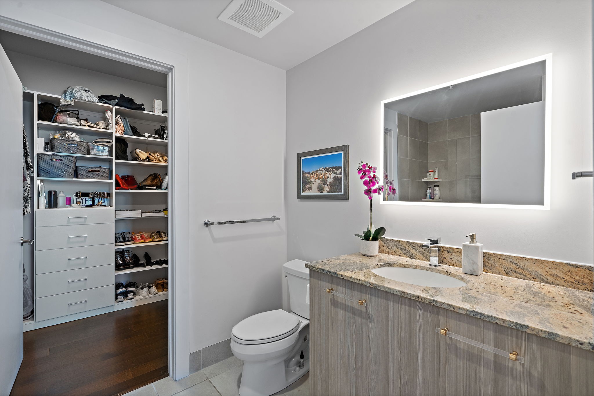 515 Church St Unit: 3408