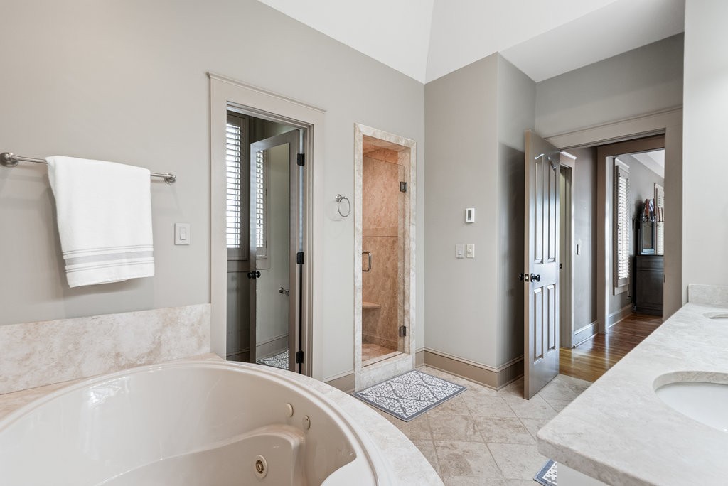 1900 Timberwood Trce