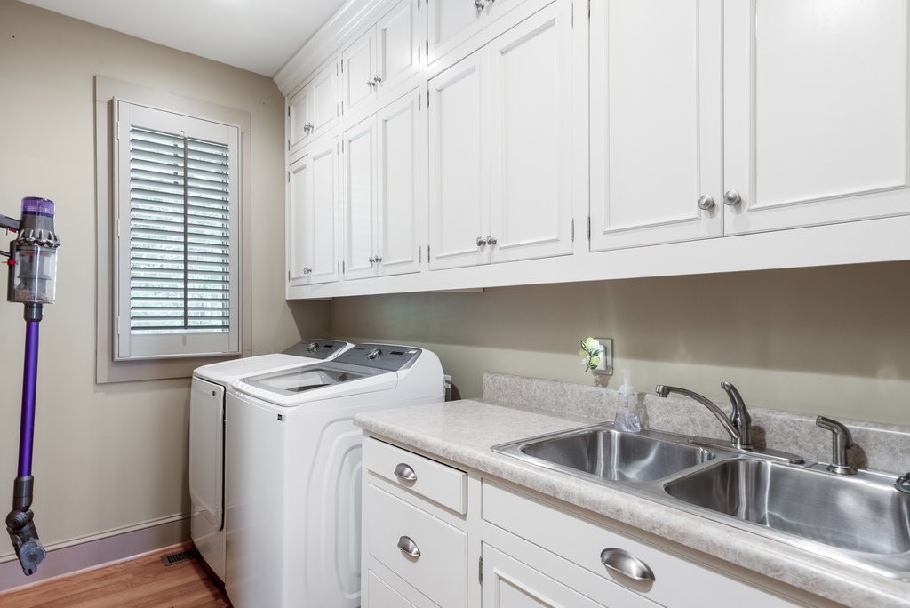 1900 Timberwood Trce