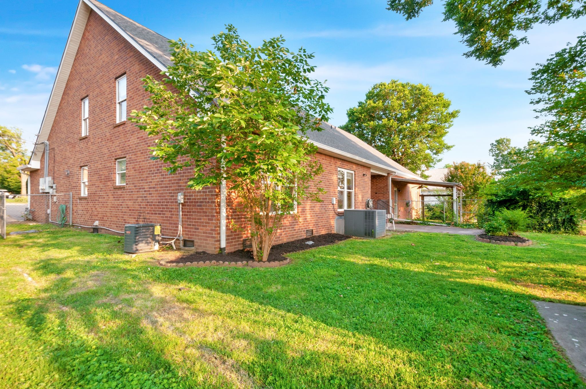 653 Westboro Dr