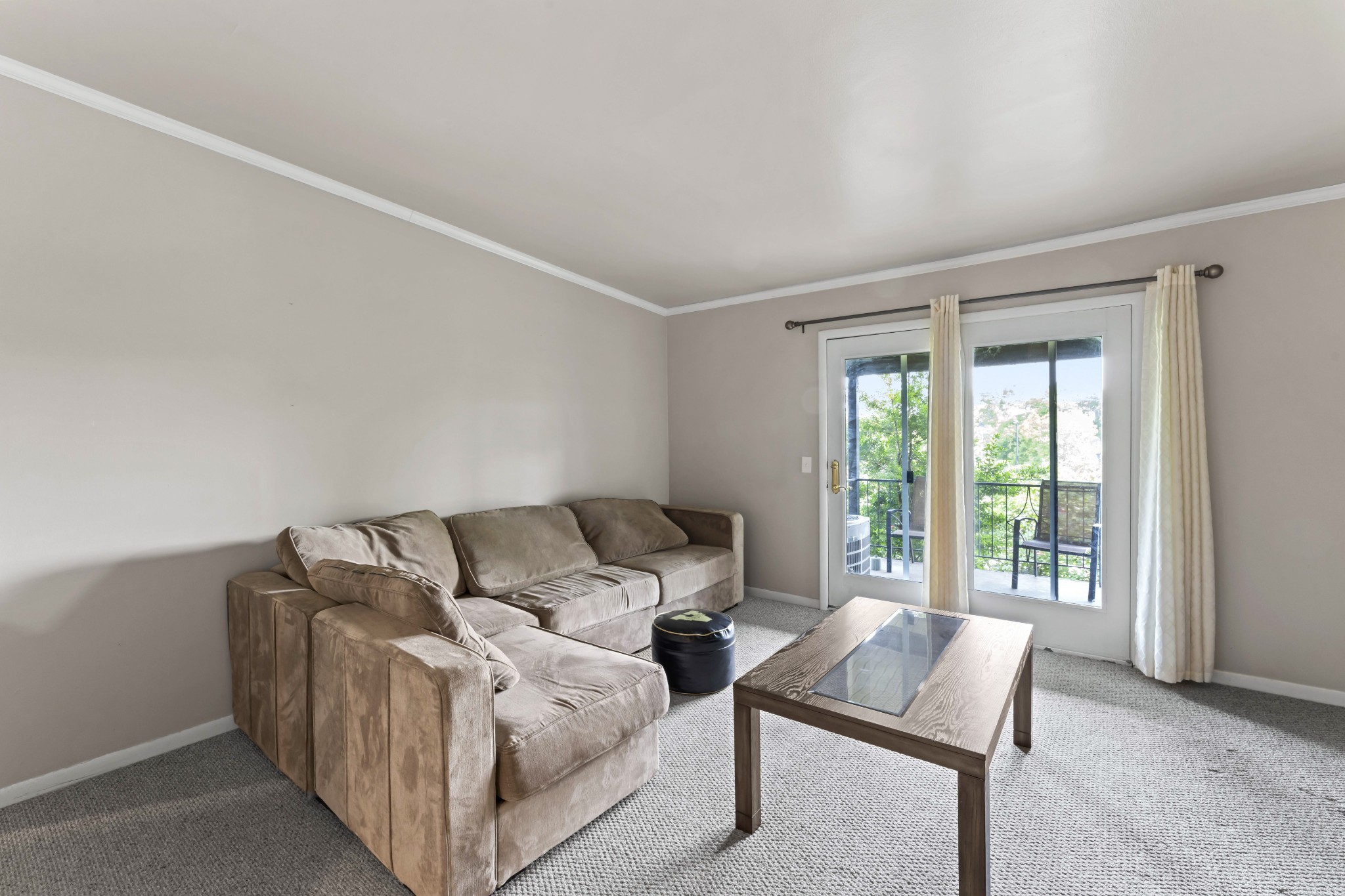 4425 Westlawn Dr Unit: C306