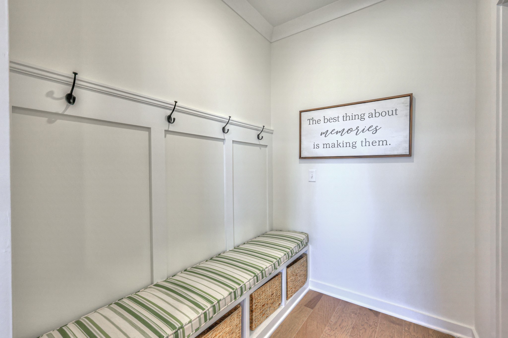 500 Triple Crown Cir