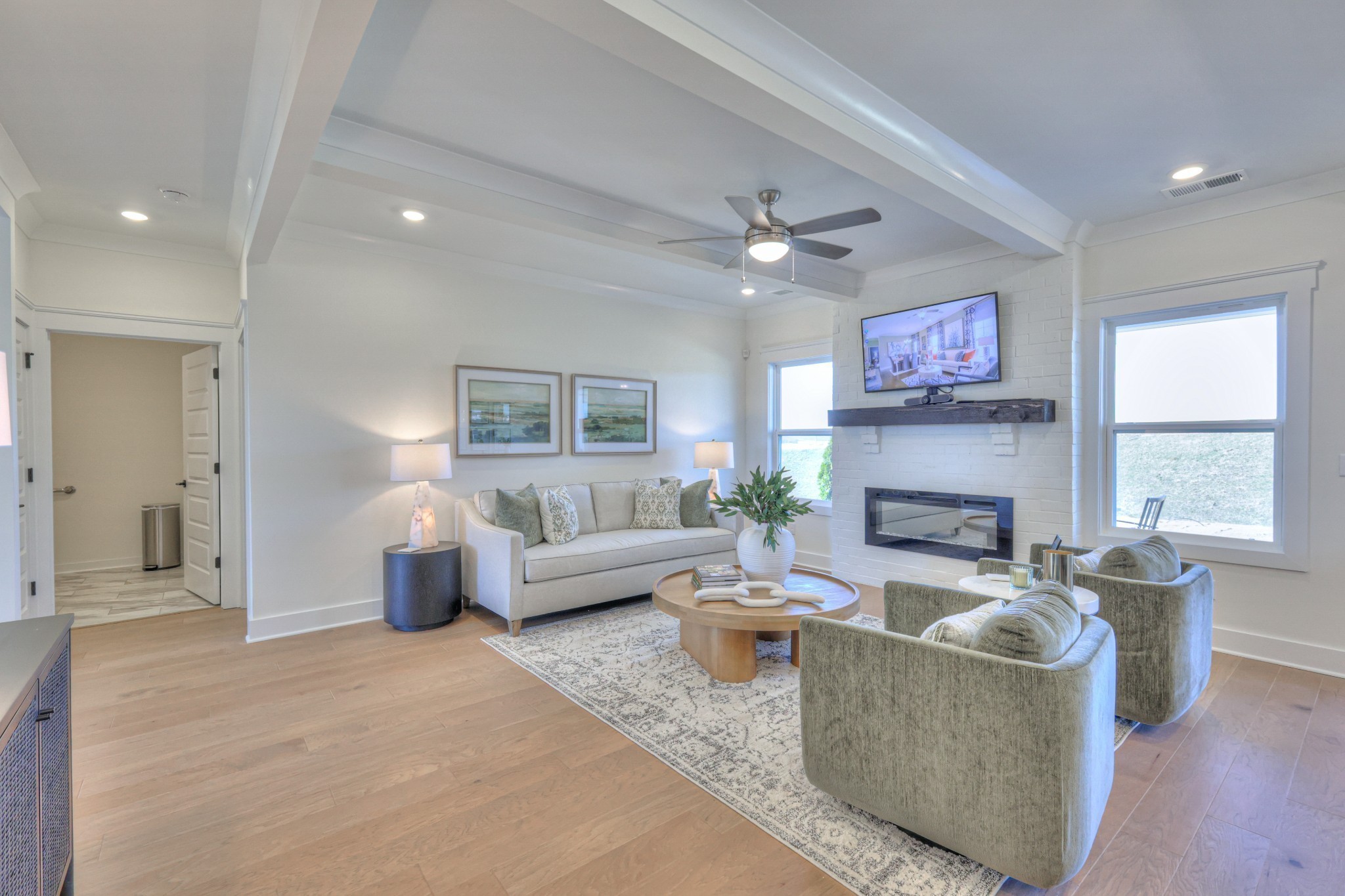 500 Triple Crown Cir