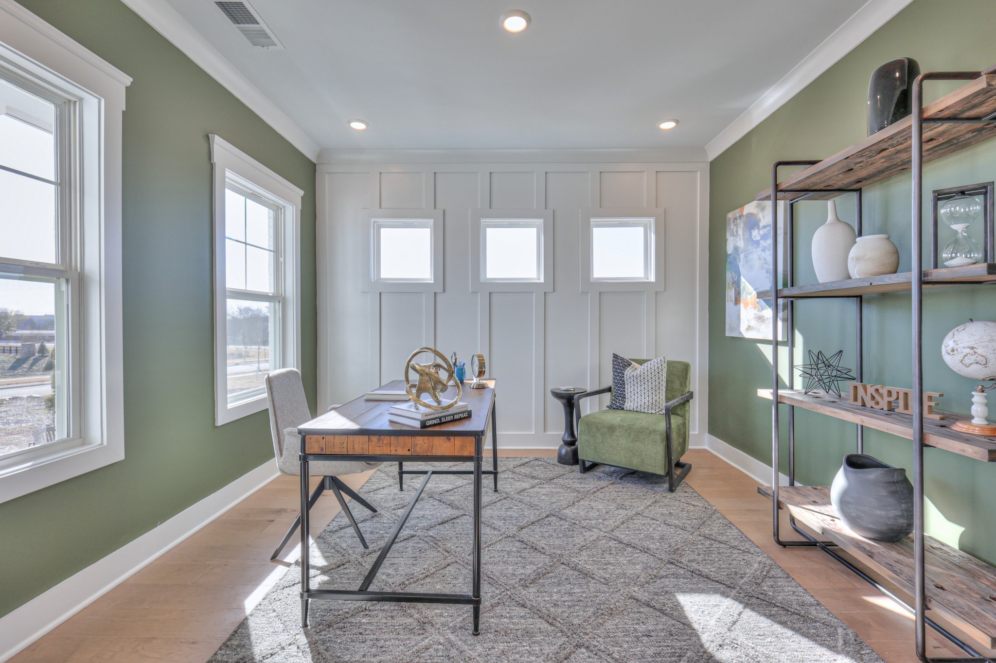 500 Triple Crown Cir