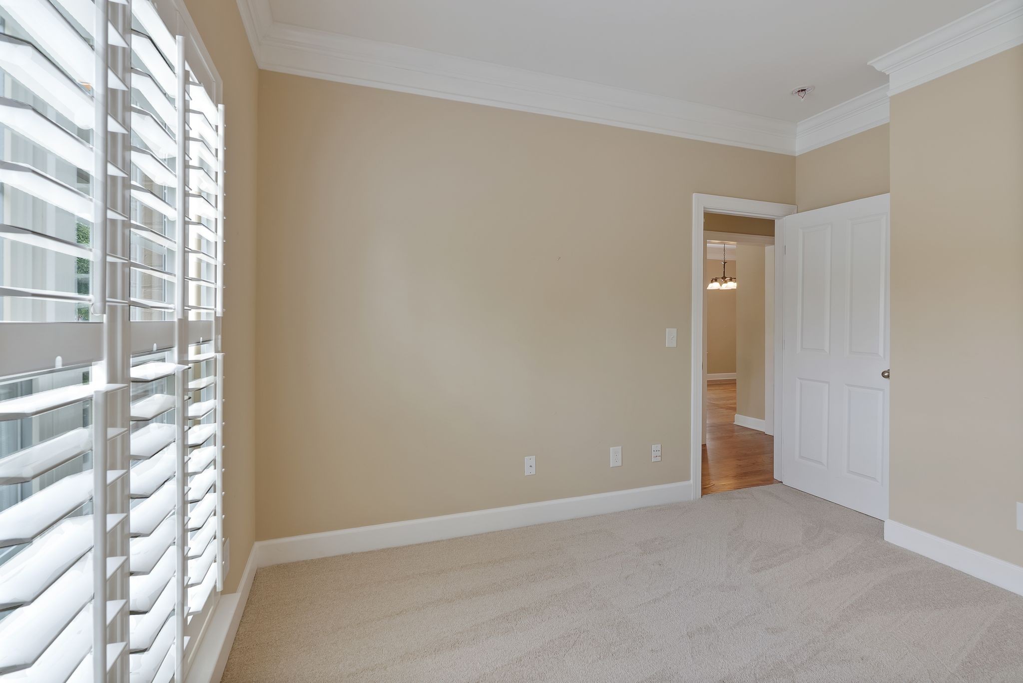 8433 Danbrook Dr