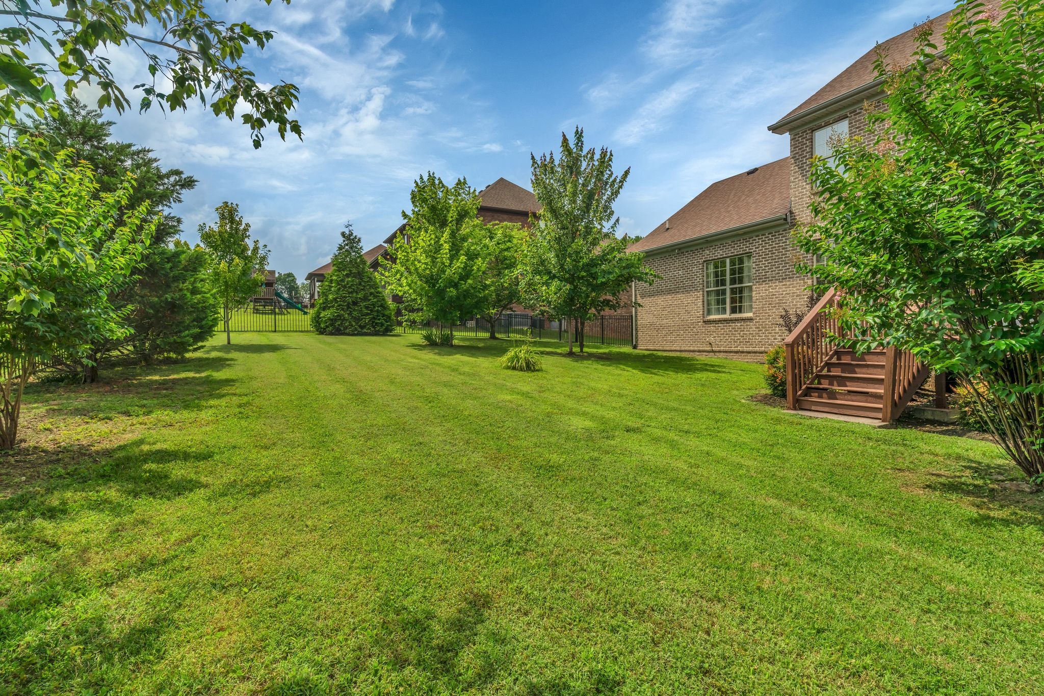 147 N Shadowhaven Way