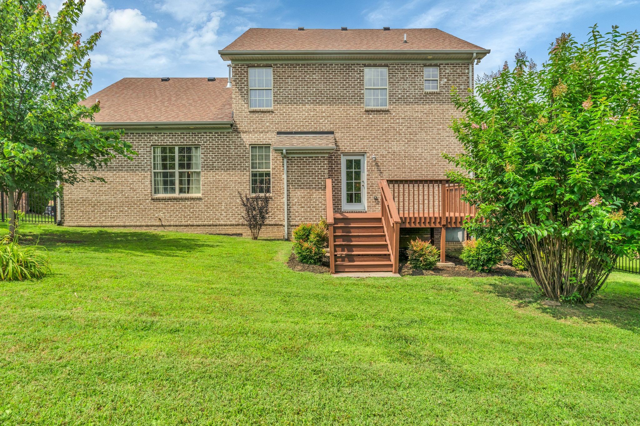 147 N Shadowhaven Way