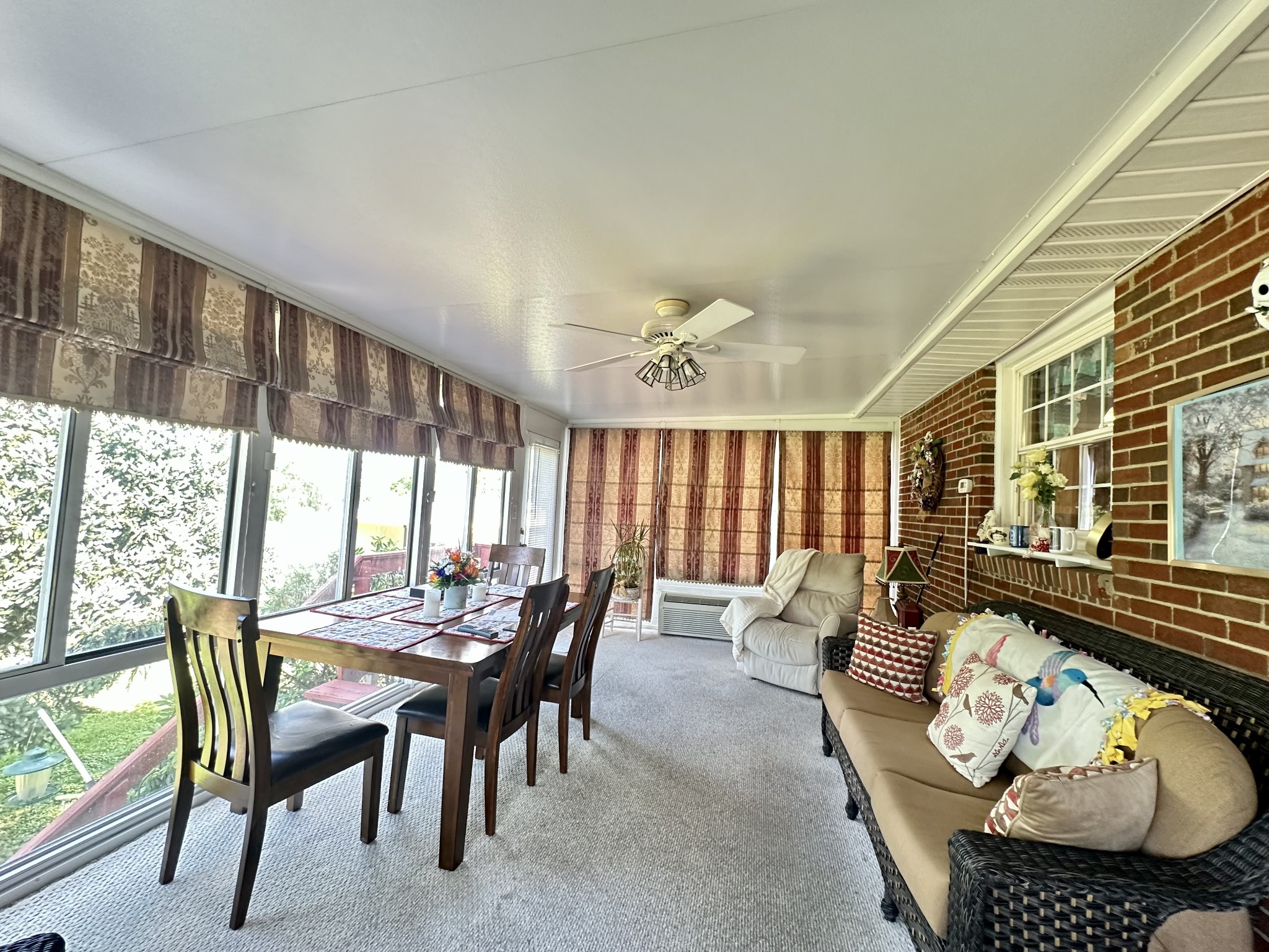 293 Bonnasprings Dr