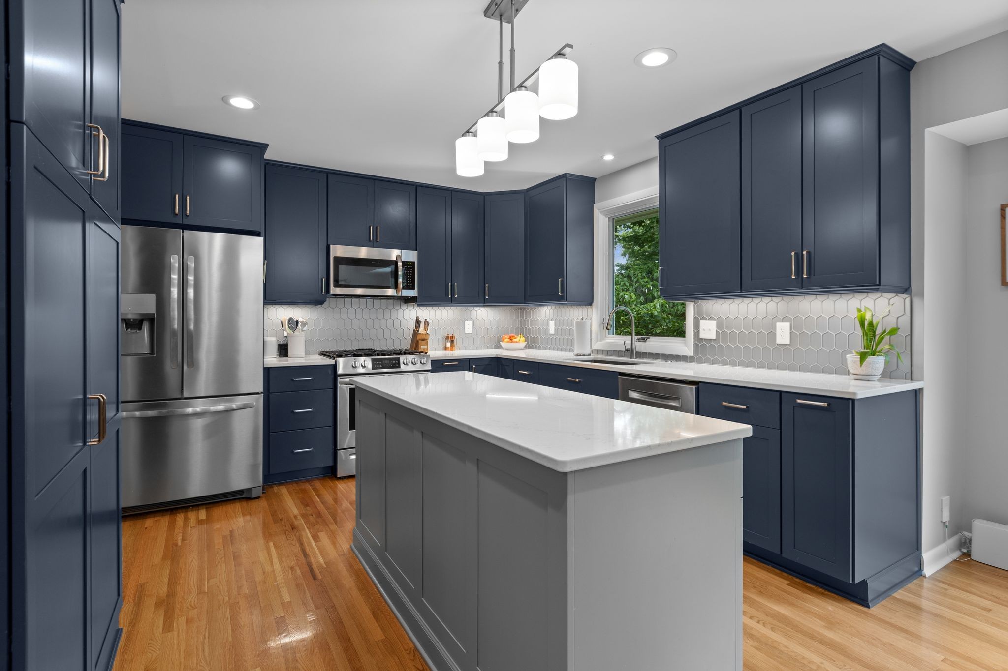 310 Forrest Valley Dr