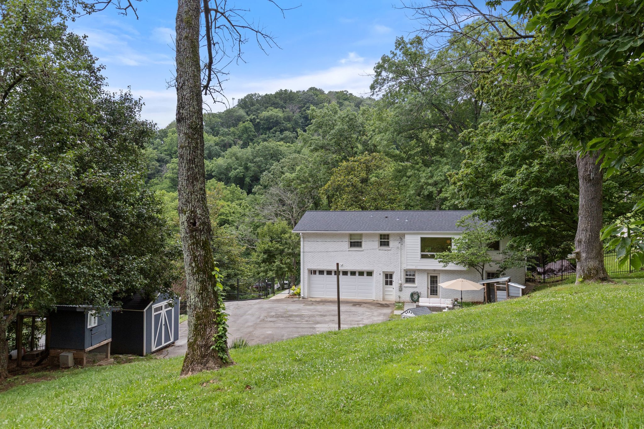 310 Forrest Valley Dr