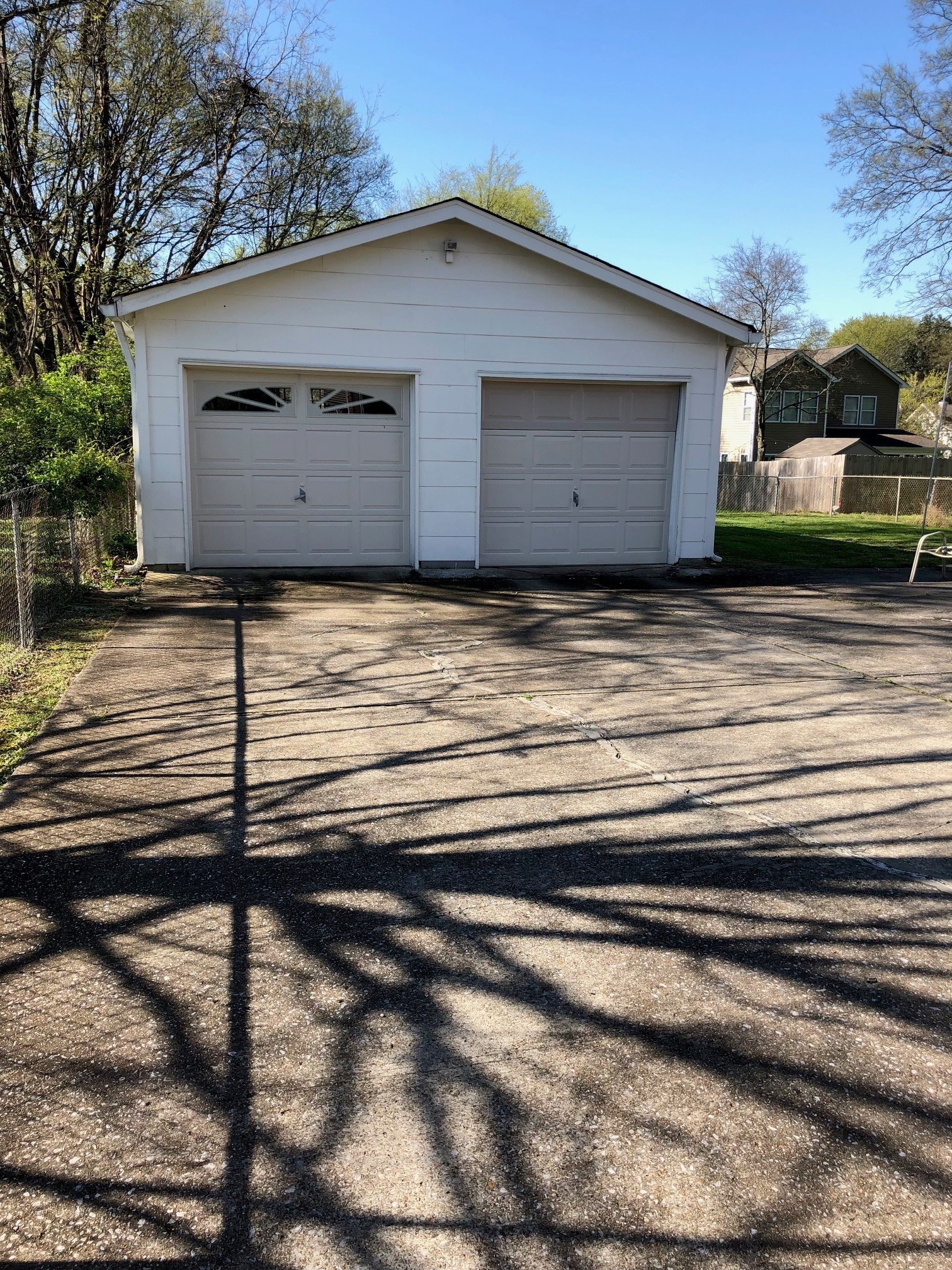 245 Thuss Ave