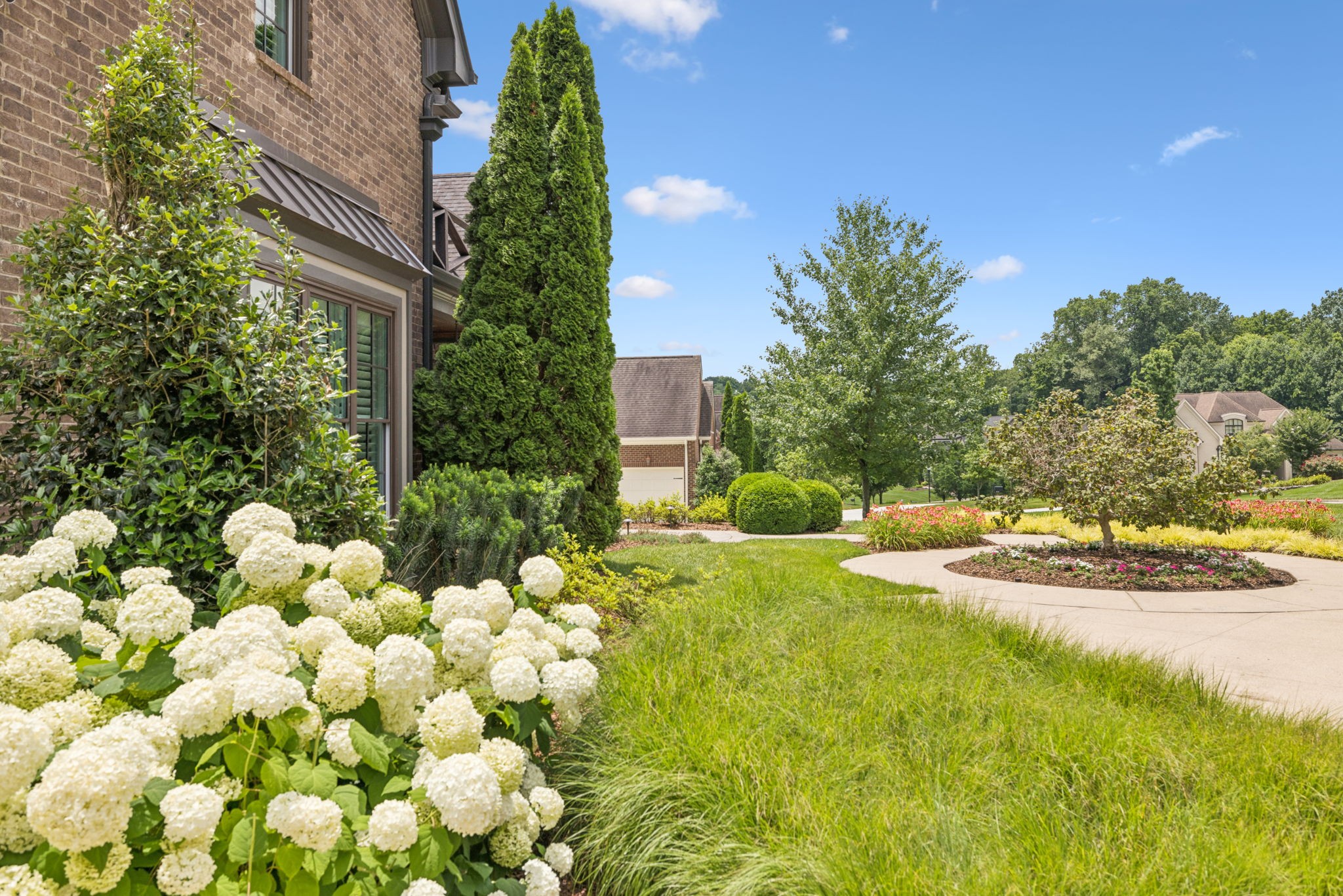 1738 Fontanella Dr