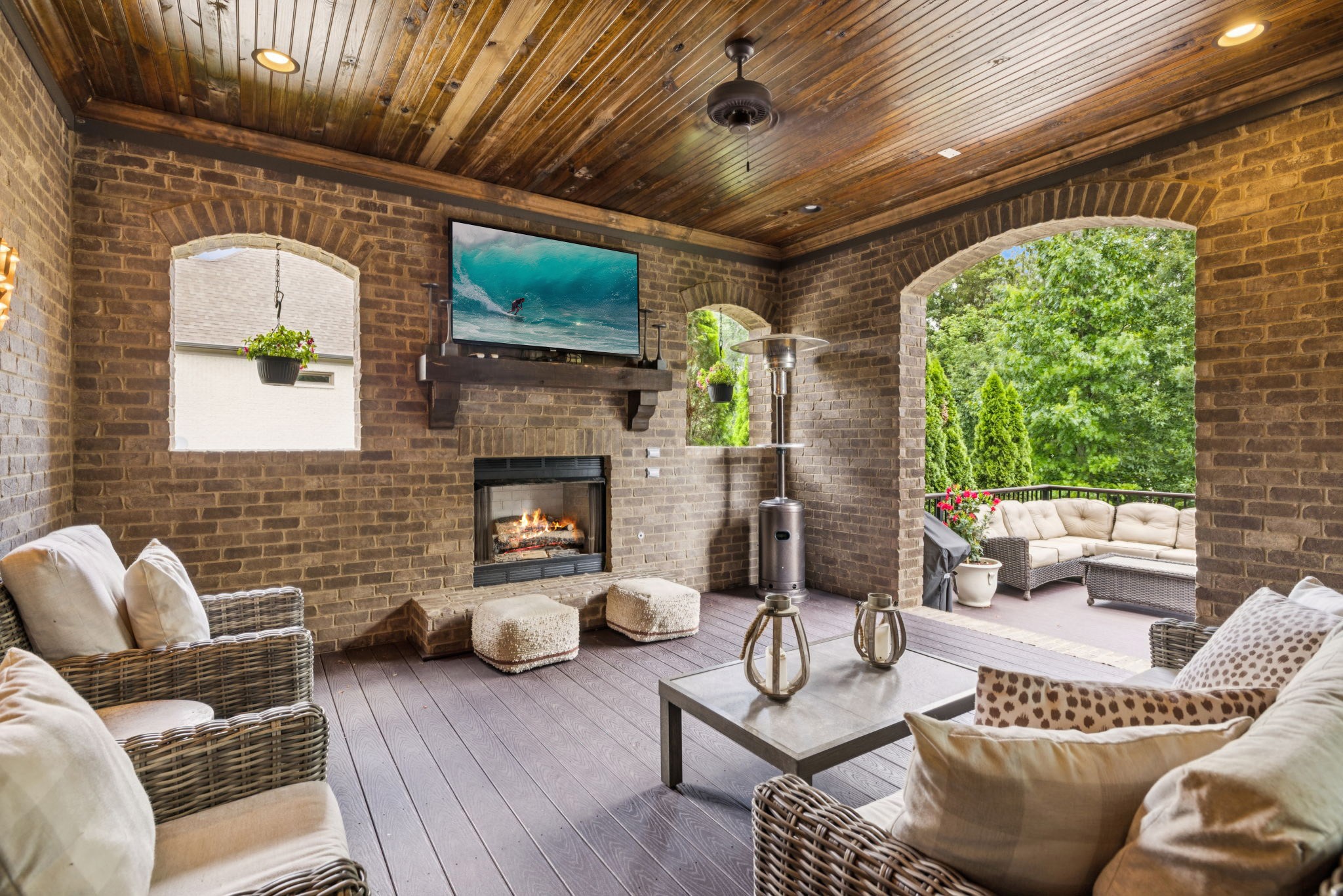 1738 Fontanella Dr