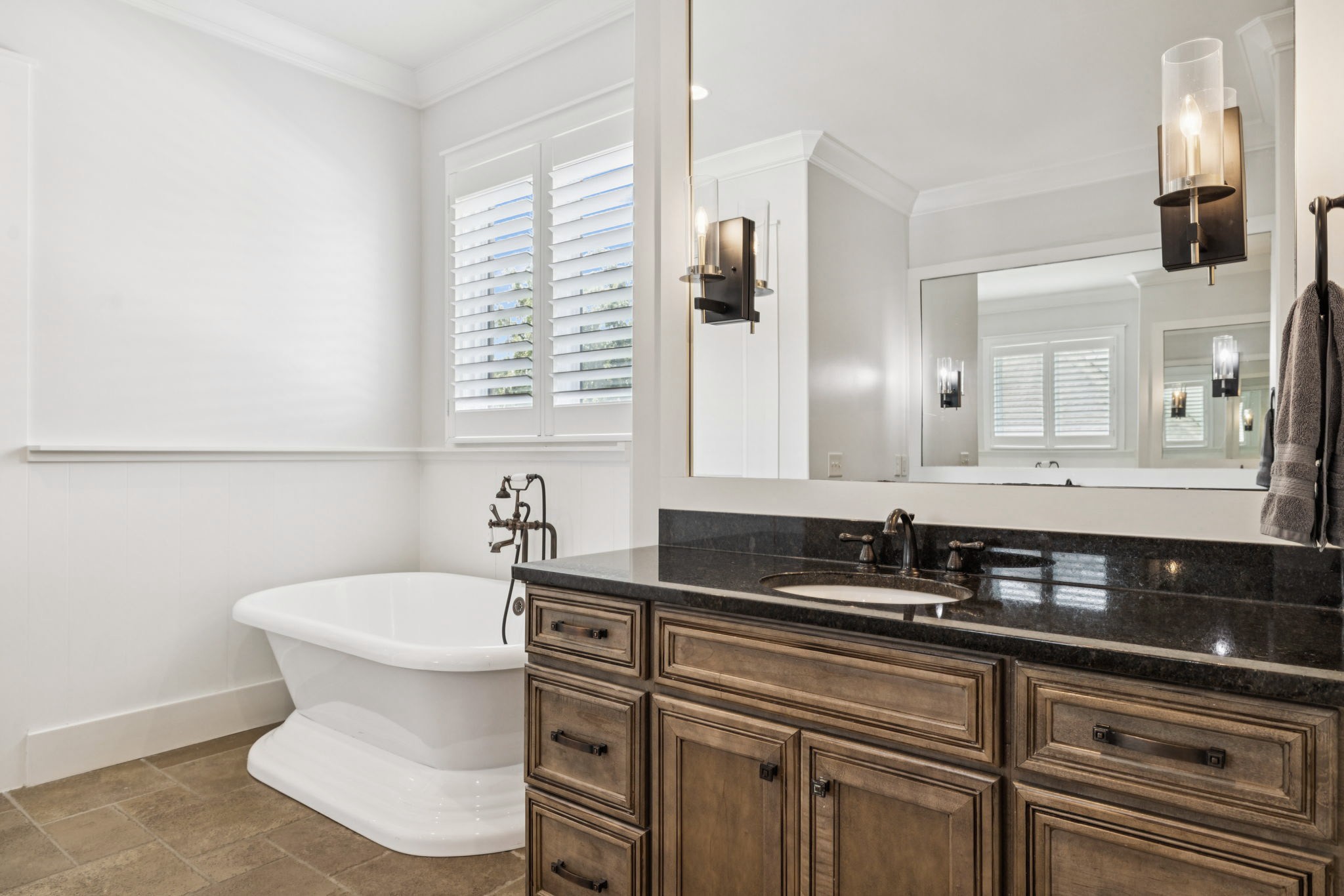 1738 Fontanella Dr