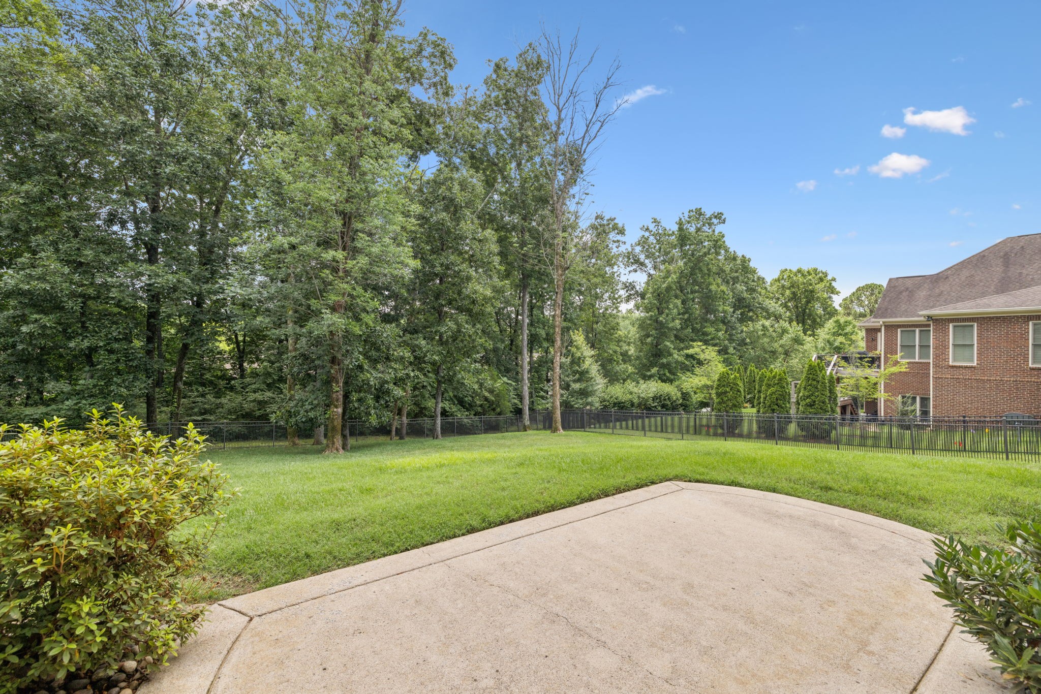 1738 Fontanella Dr