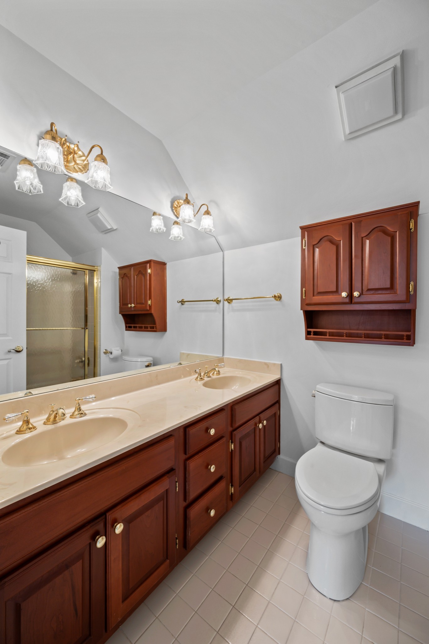 5212 Shenandoah Court