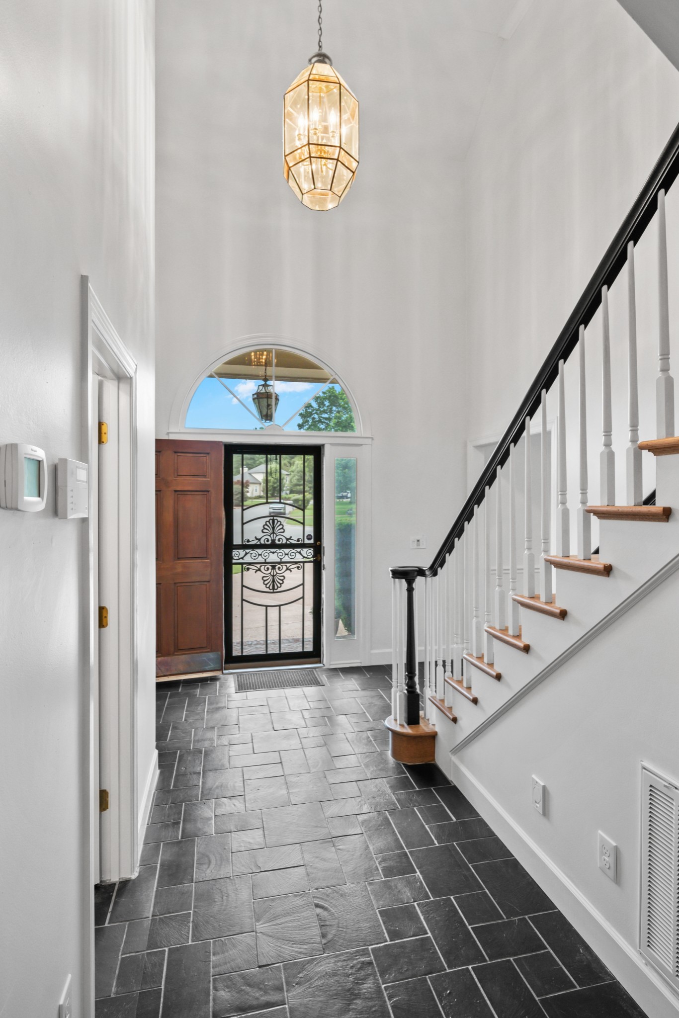 5212 Shenandoah Court