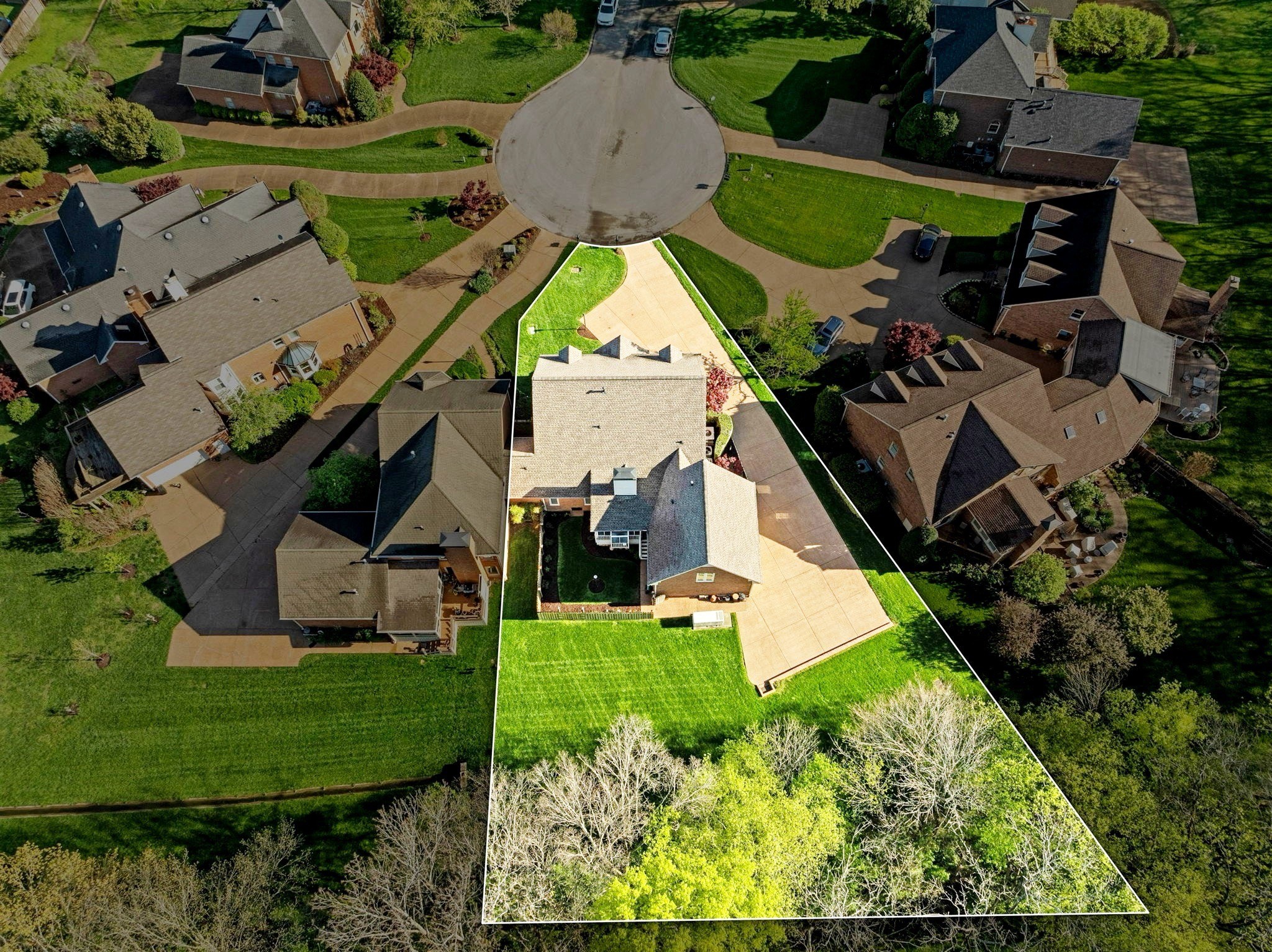 5212 Shenandoah Court