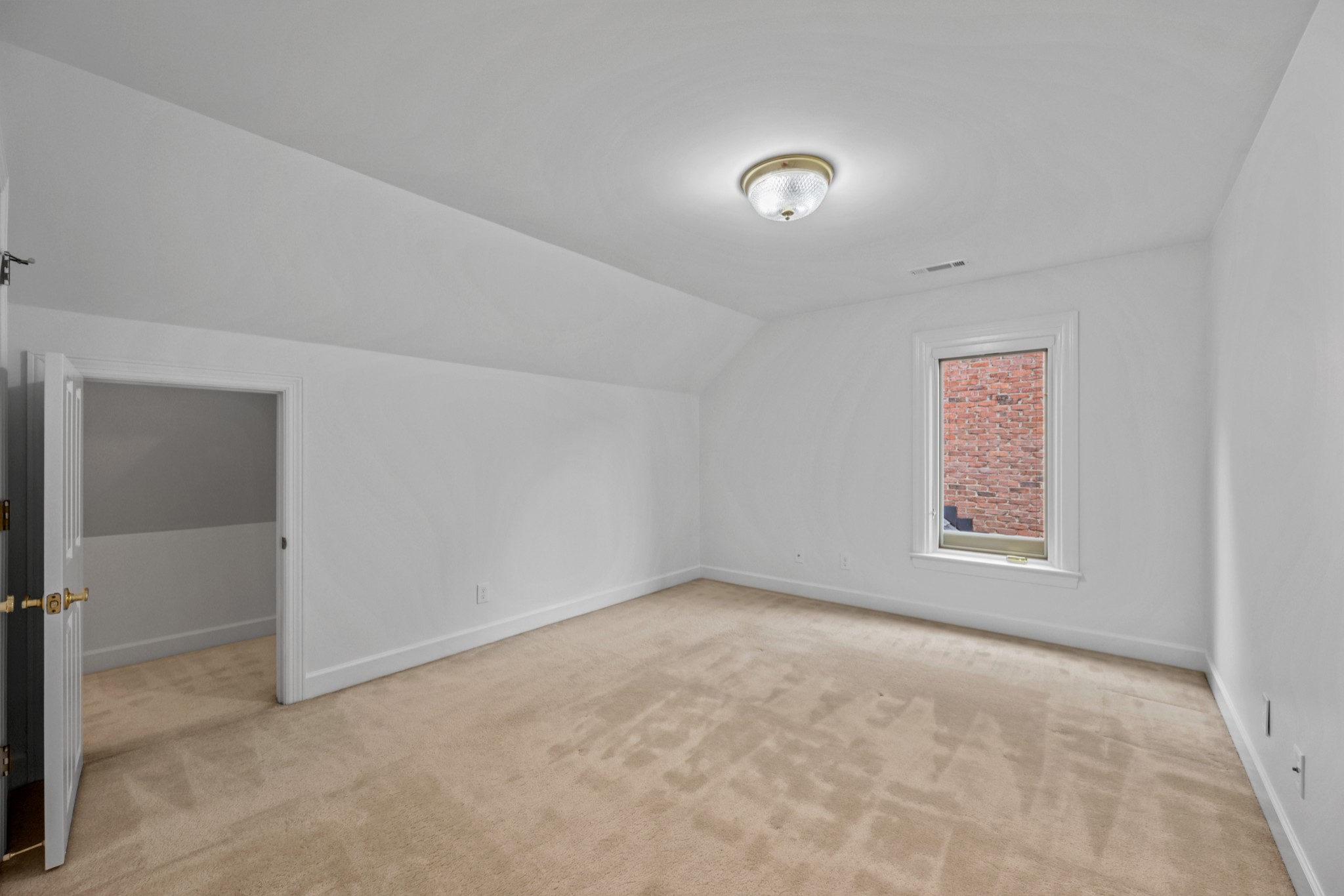 5212 Shenandoah Court