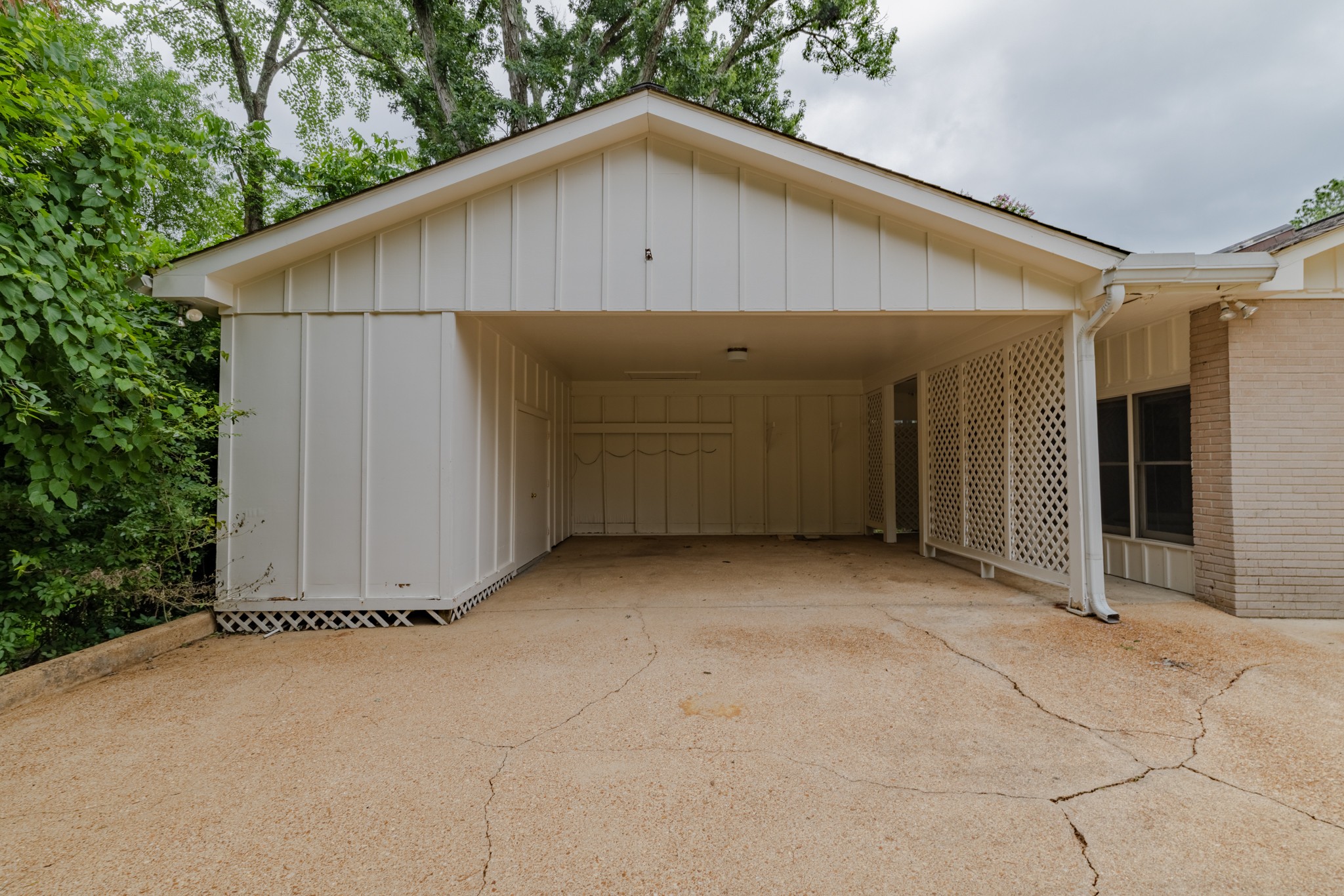 6313 Percy Dr