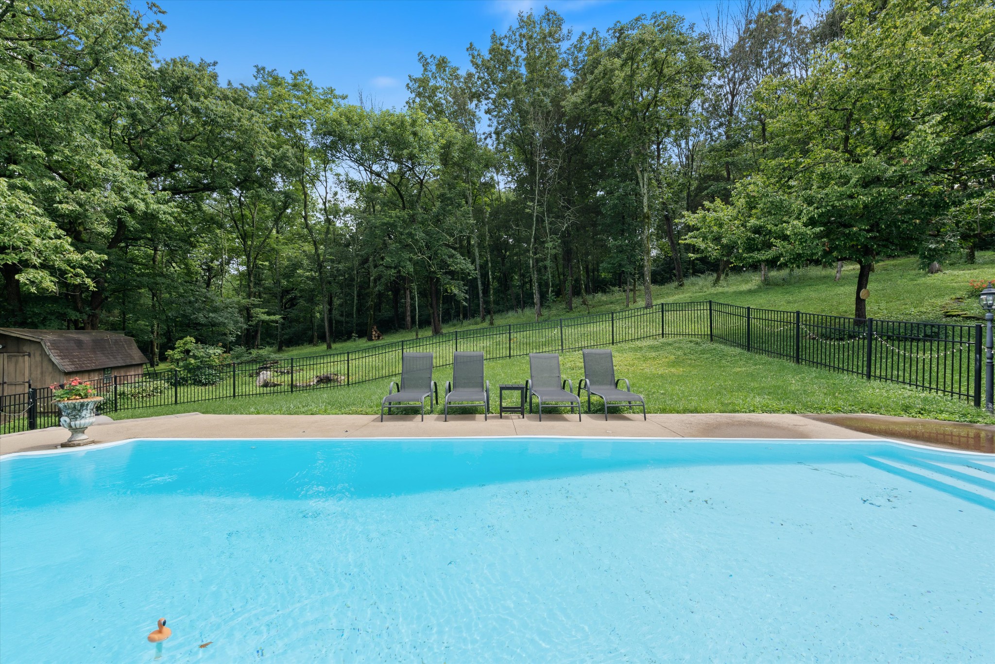 2223 Henpeck Ln