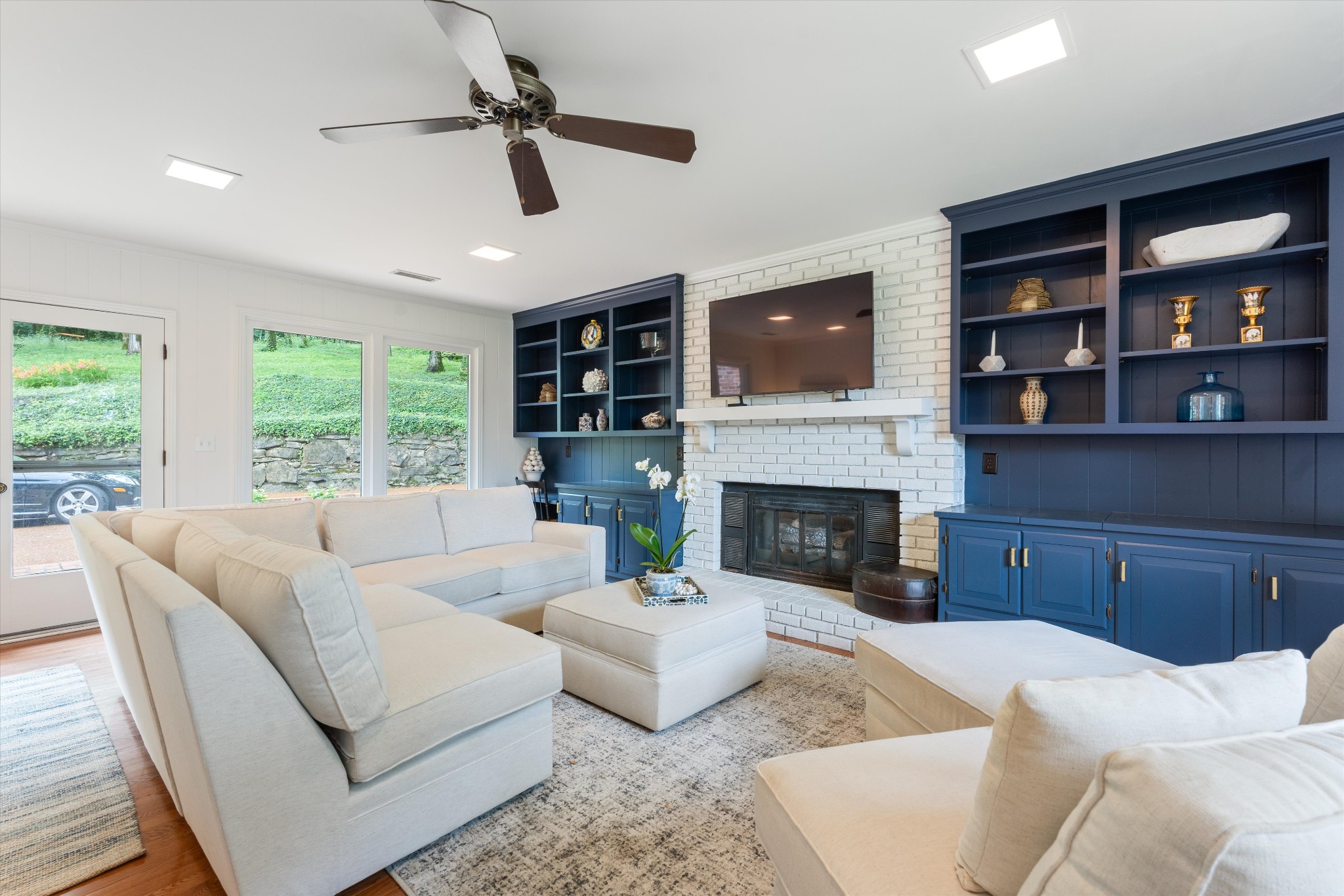 2223 Henpeck Ln