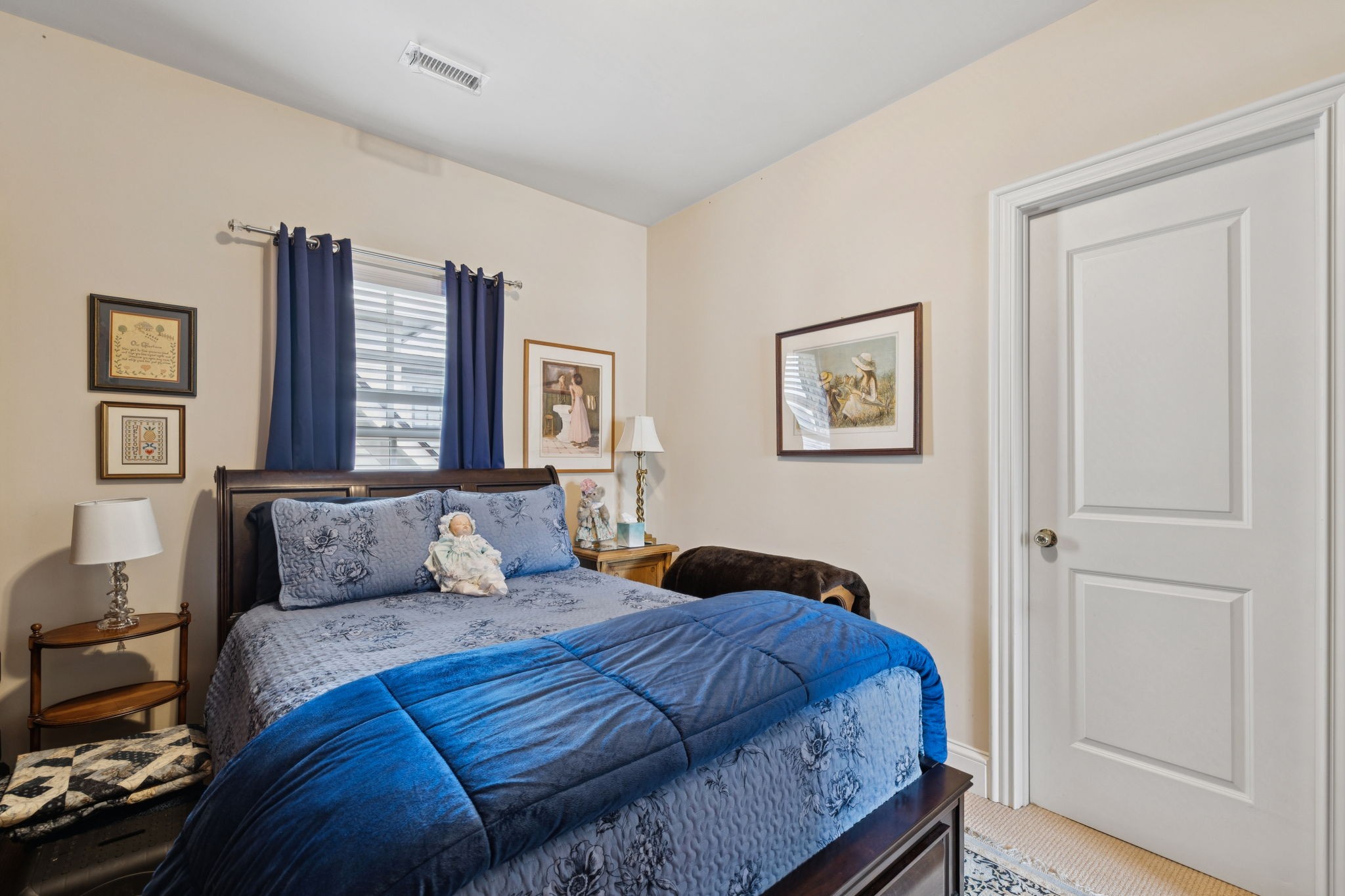 213 Lone Oak Village Way