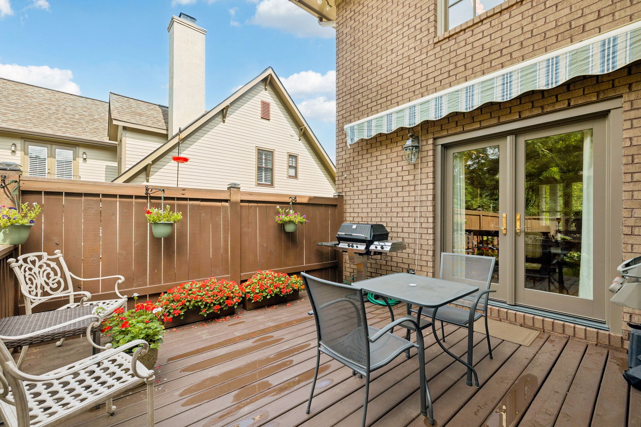 213 Lone Oak Village Way