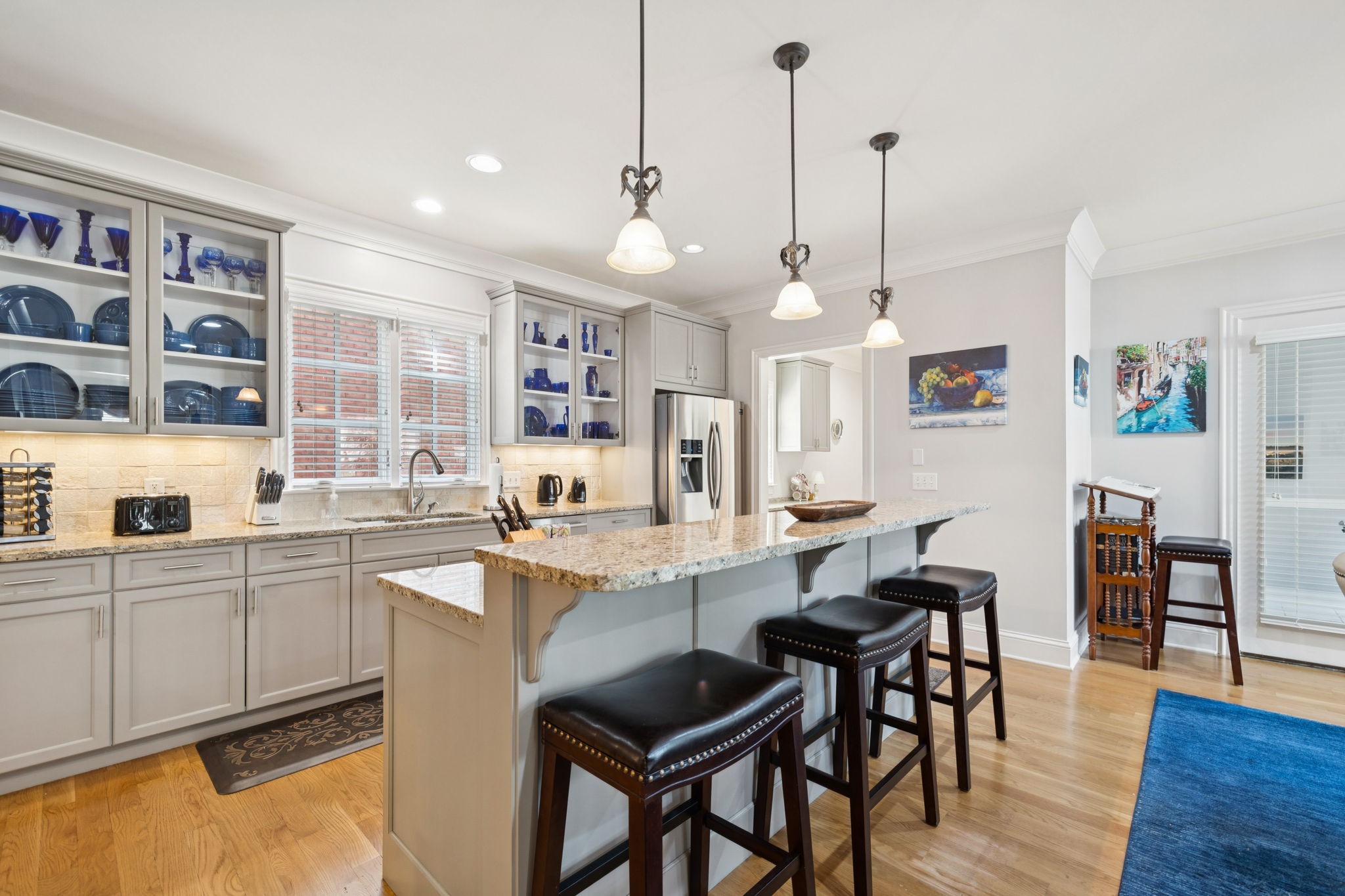213 Lone Oak Village Way