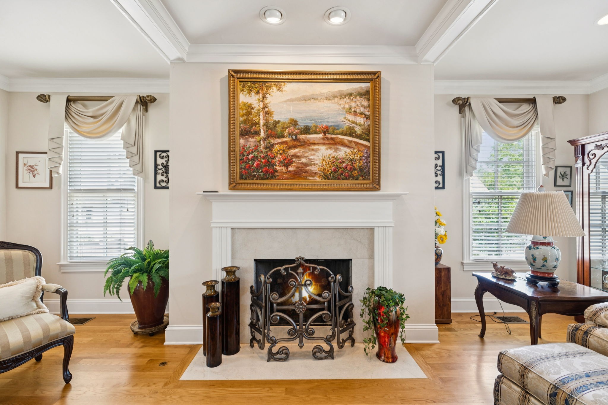 213 Lone Oak Village Way