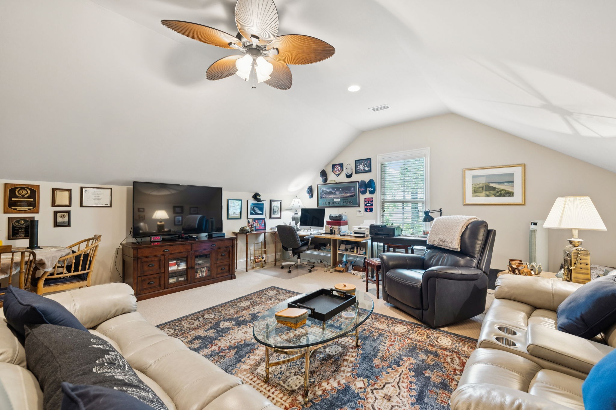 213 Lone Oak Village Way