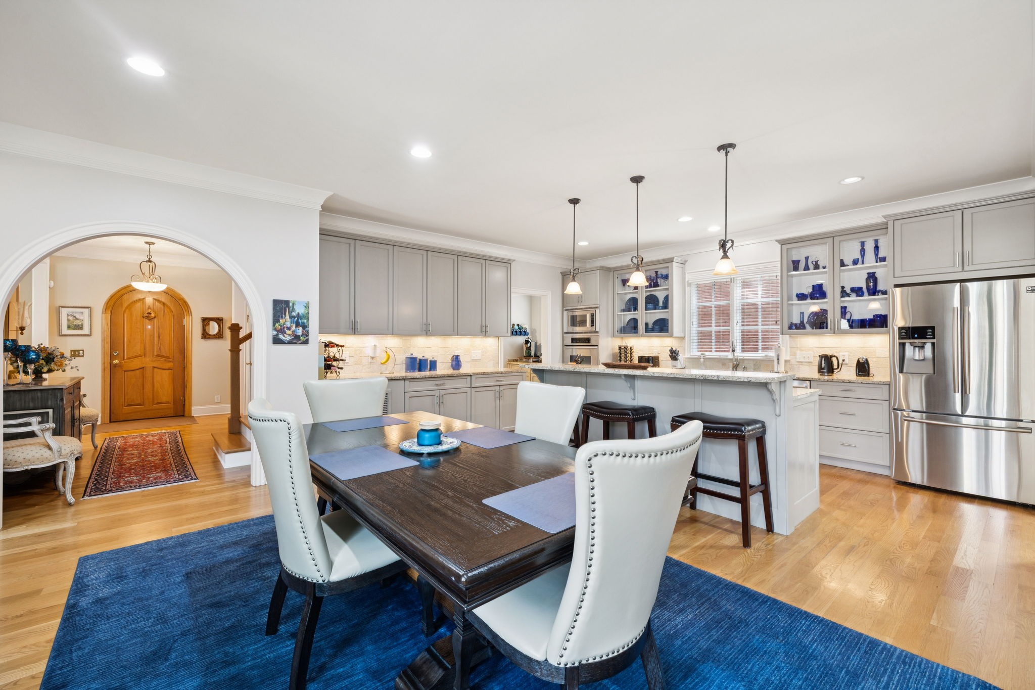 213 Lone Oak Village Way