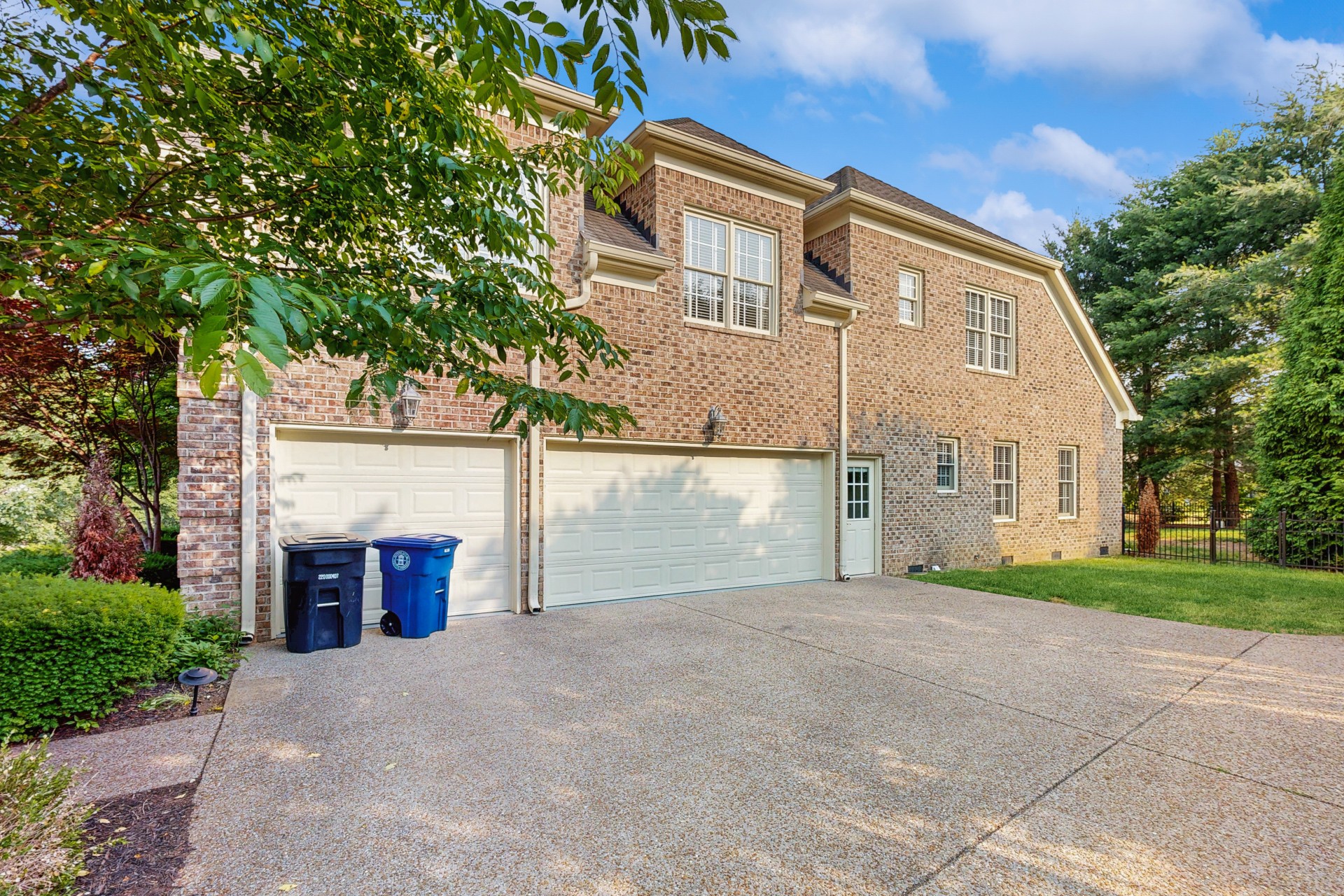 915 Joel Cheek Blvd