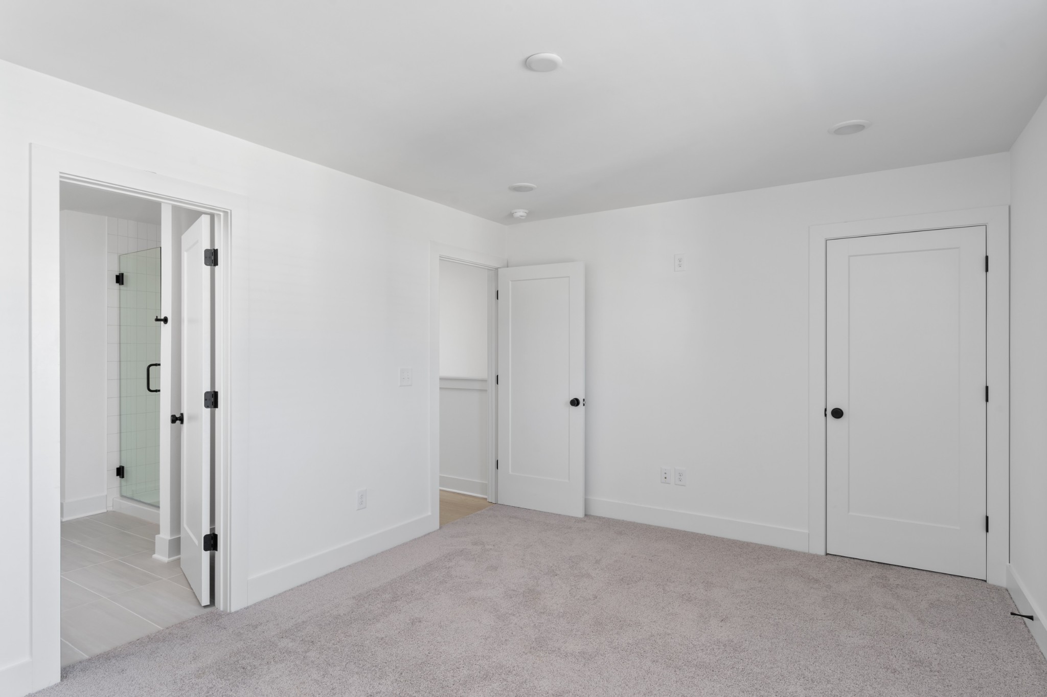 550 Markham St Unit: 12