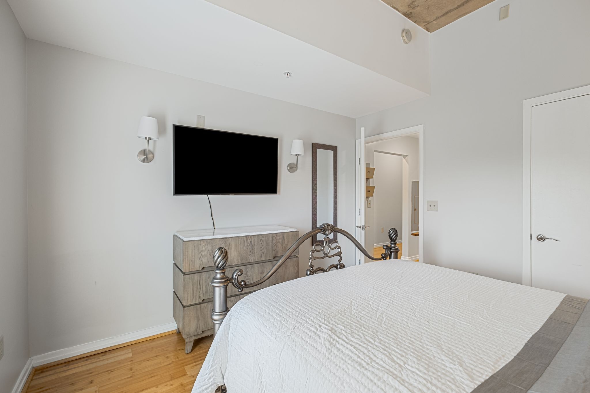 1101 18th Ave, S Unit: 513