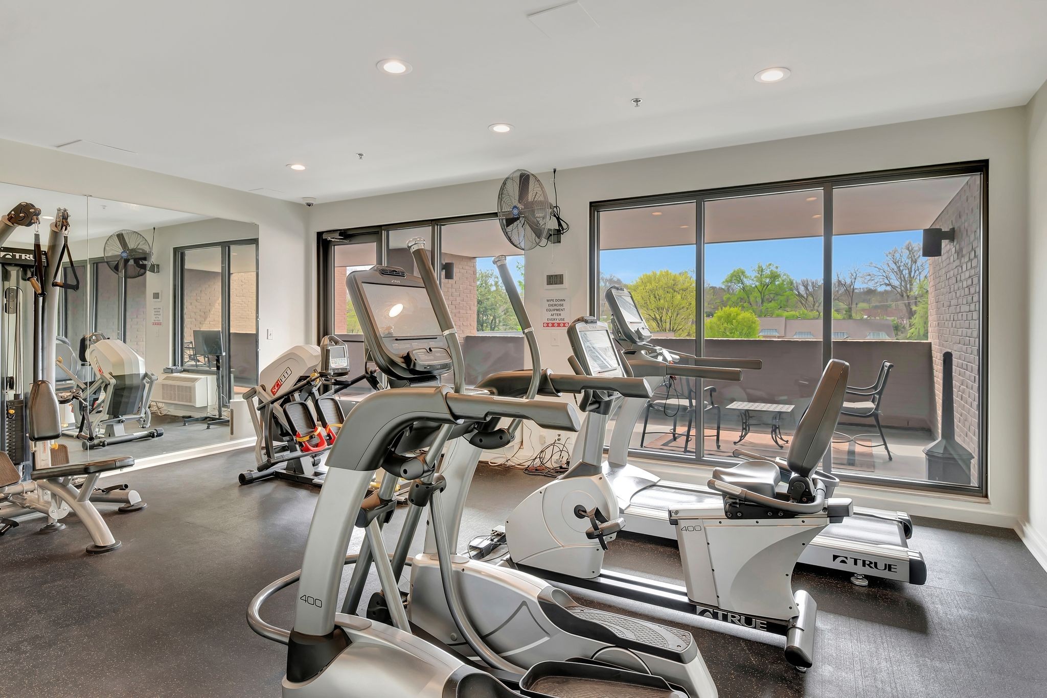 3901 West End Ave Unit: 403