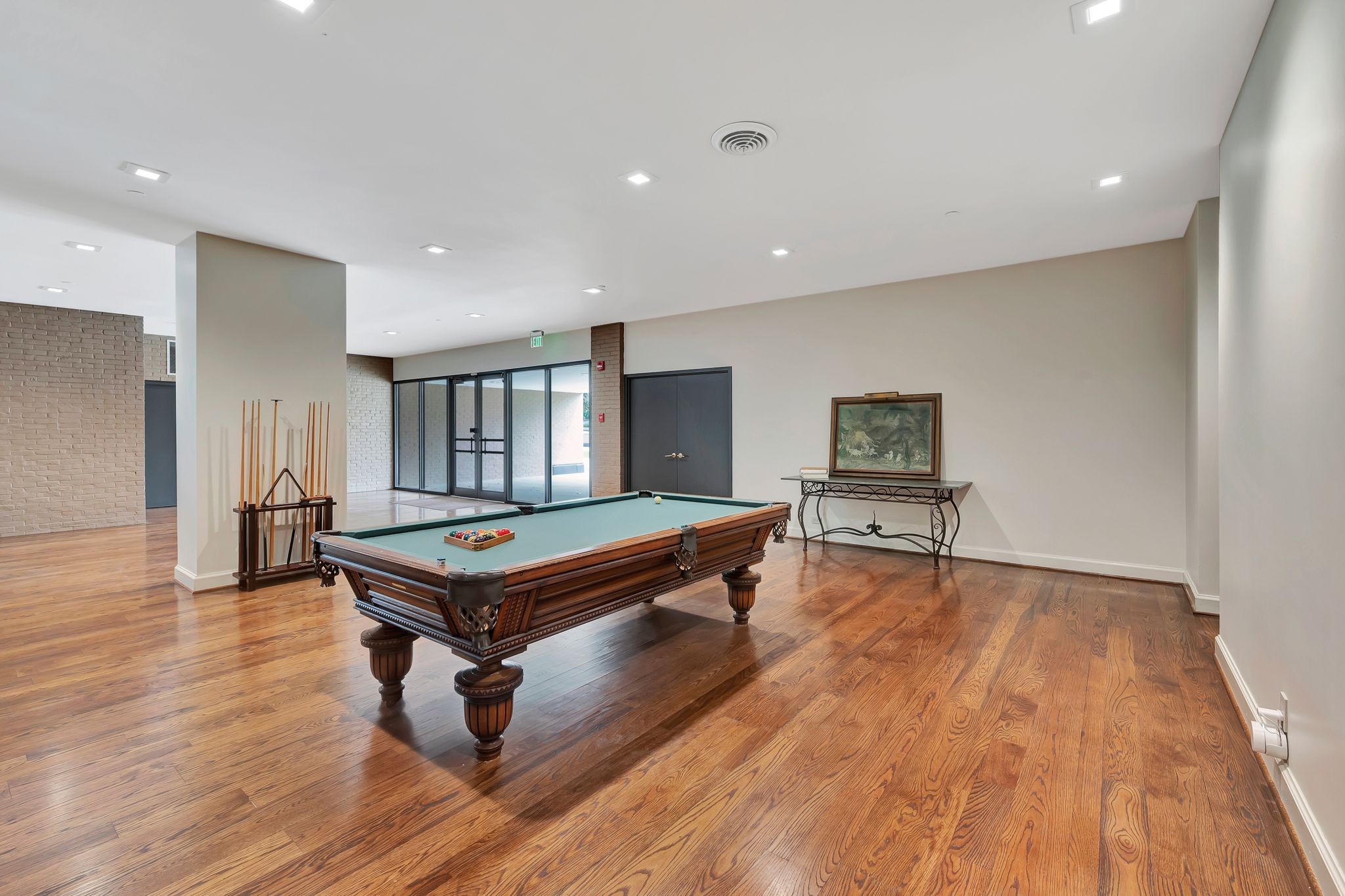 3901 West End Ave Unit: 403