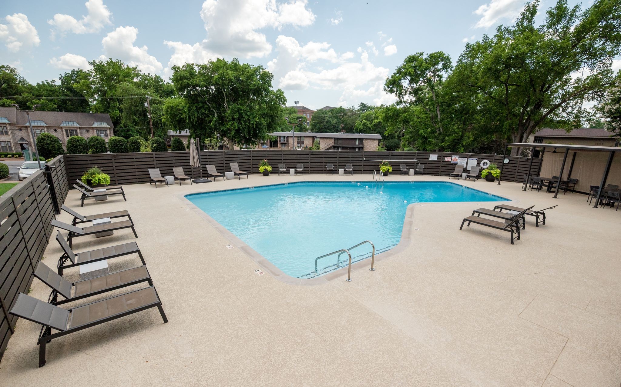 3901 West End Ave Unit: 403